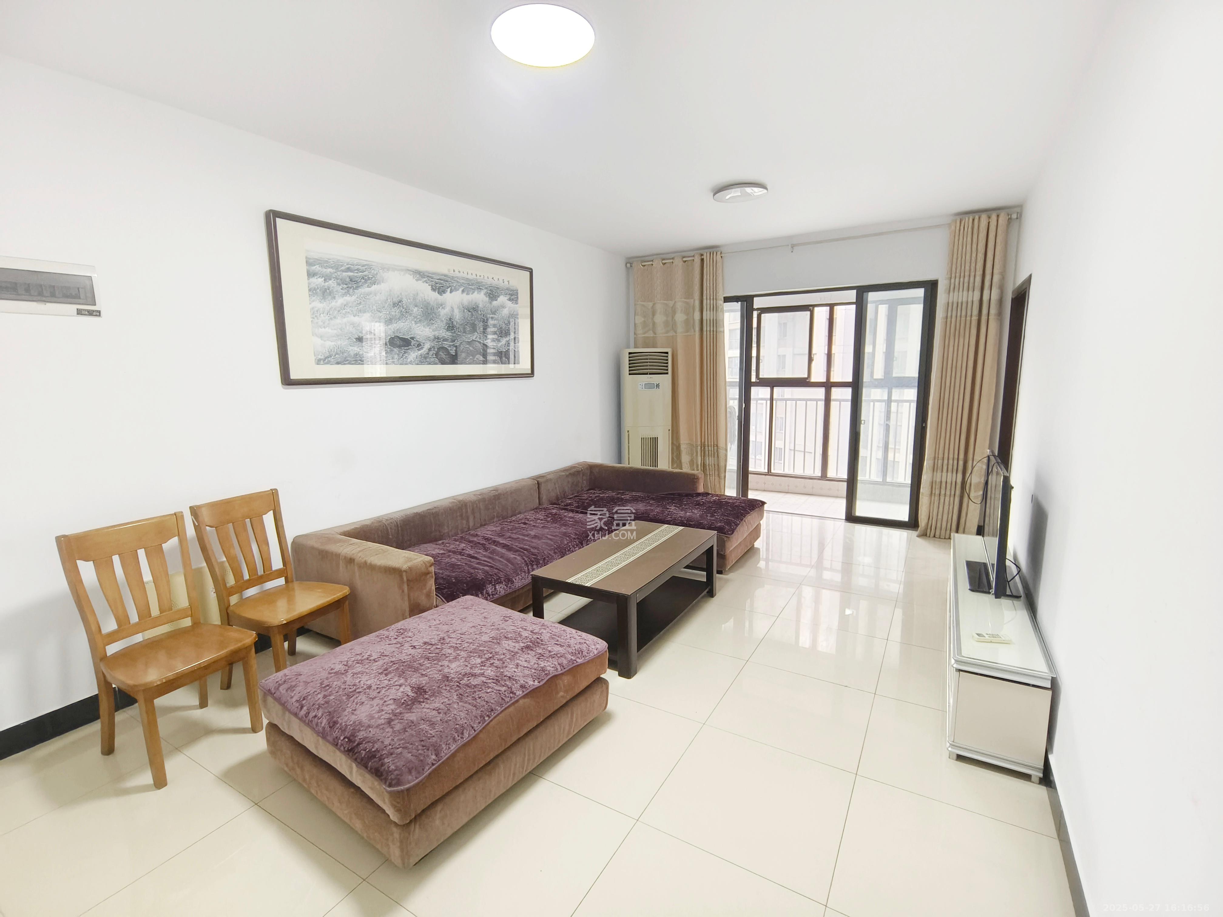 旭辉御府 3室2厅1卫 2000.0元/月 旭辉御府 3室2厅1卫 2000.0元/月室内图