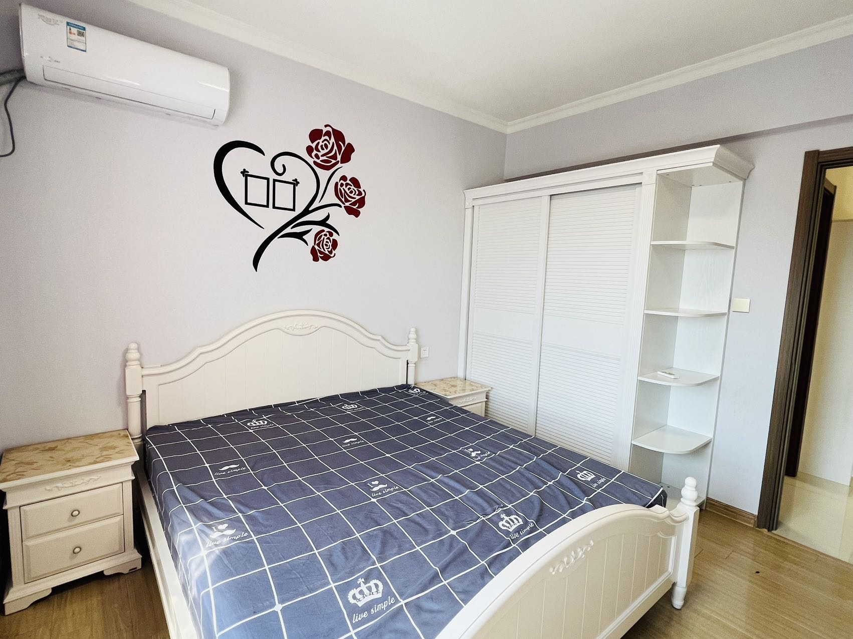 碧桂园 3室2厅1卫 1800.0元/月 碧桂园 3室2厅1卫 1800.0元/月室内图