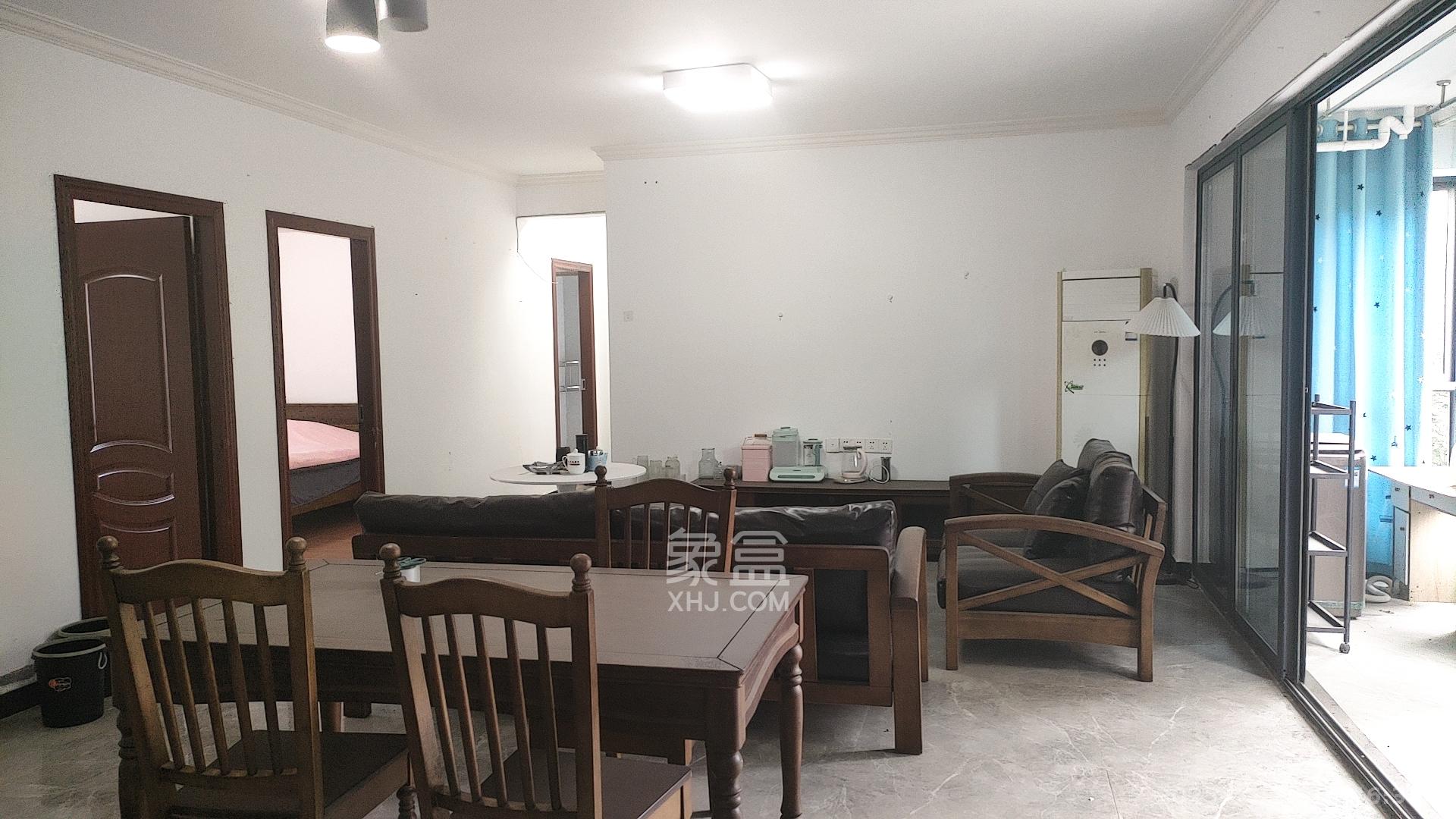 建发中央悦府  4室2厅2卫   4500.00元/月室内图1