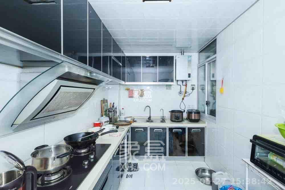 保利麓谷林语E区 3室2厅2卫 2400.0元/月 保利麓谷林语E区 3室2厅2卫 2400.0元/月室内图