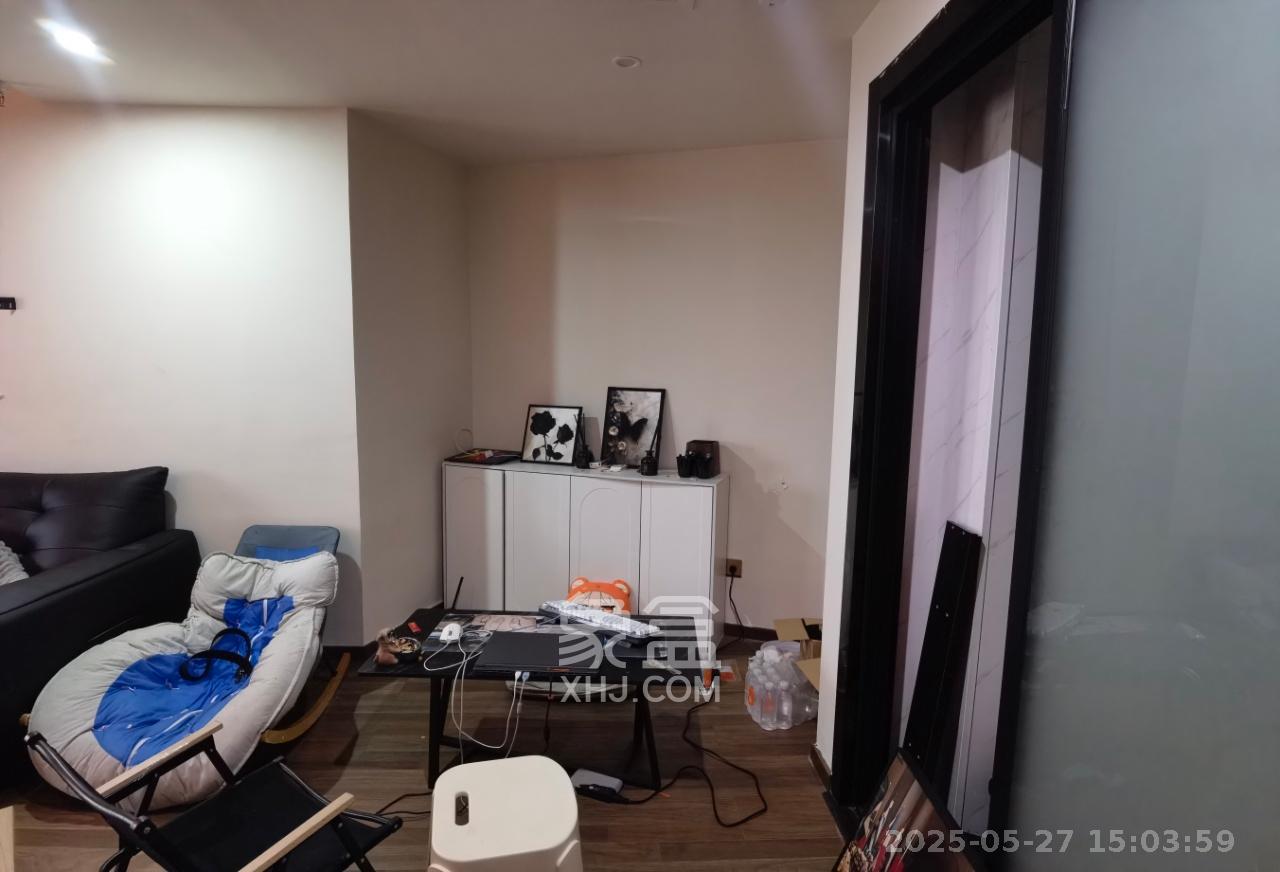 保利国际广场 1室1厅1卫 11000.0元/月 保利国际广场 1室1厅1卫 11000.0元/月室内图