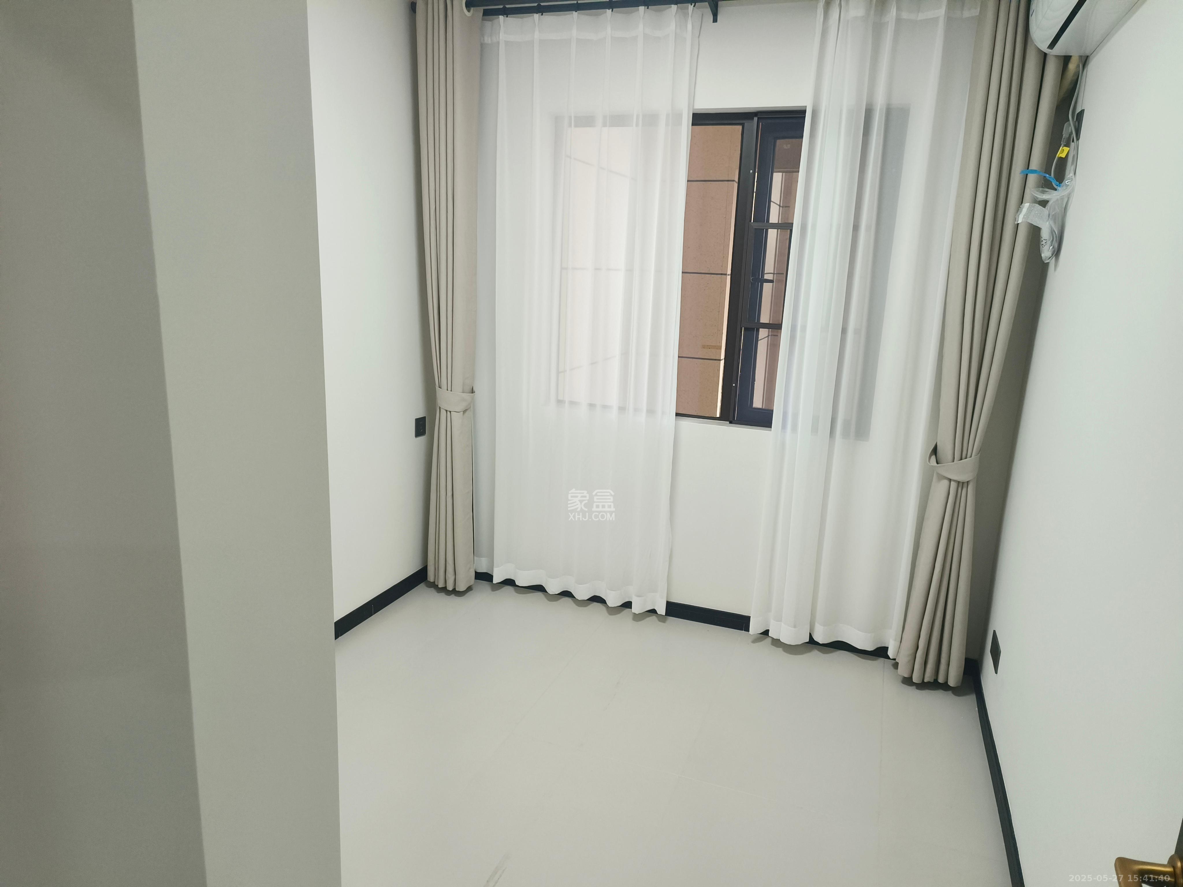嘉雨东苑  3室1厅1卫   3500.00元/月室内图