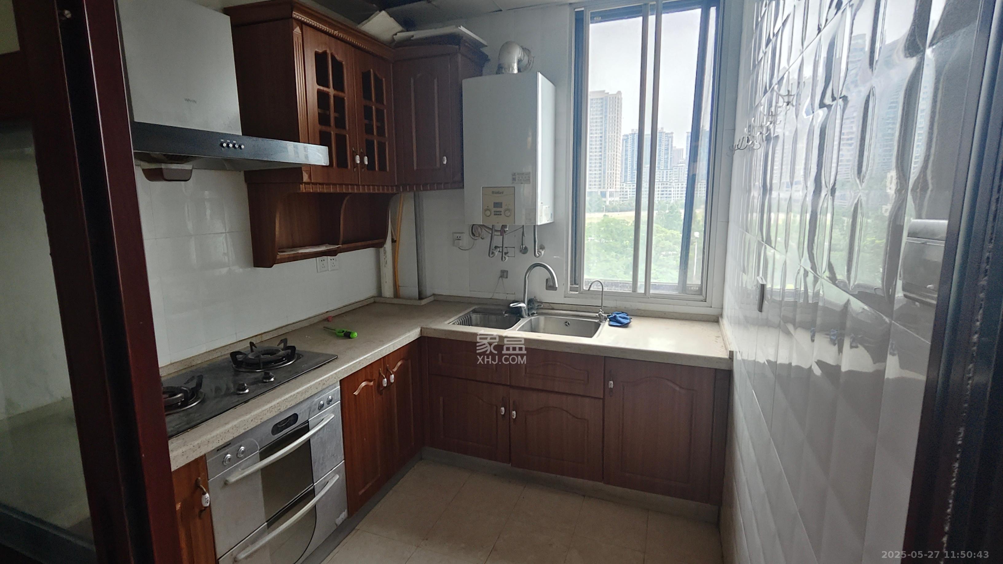 绿城桂花城 3室2厅2卫 2800.0元/月 绿城桂花城 3室2厅2卫 2800.0元/月室内图