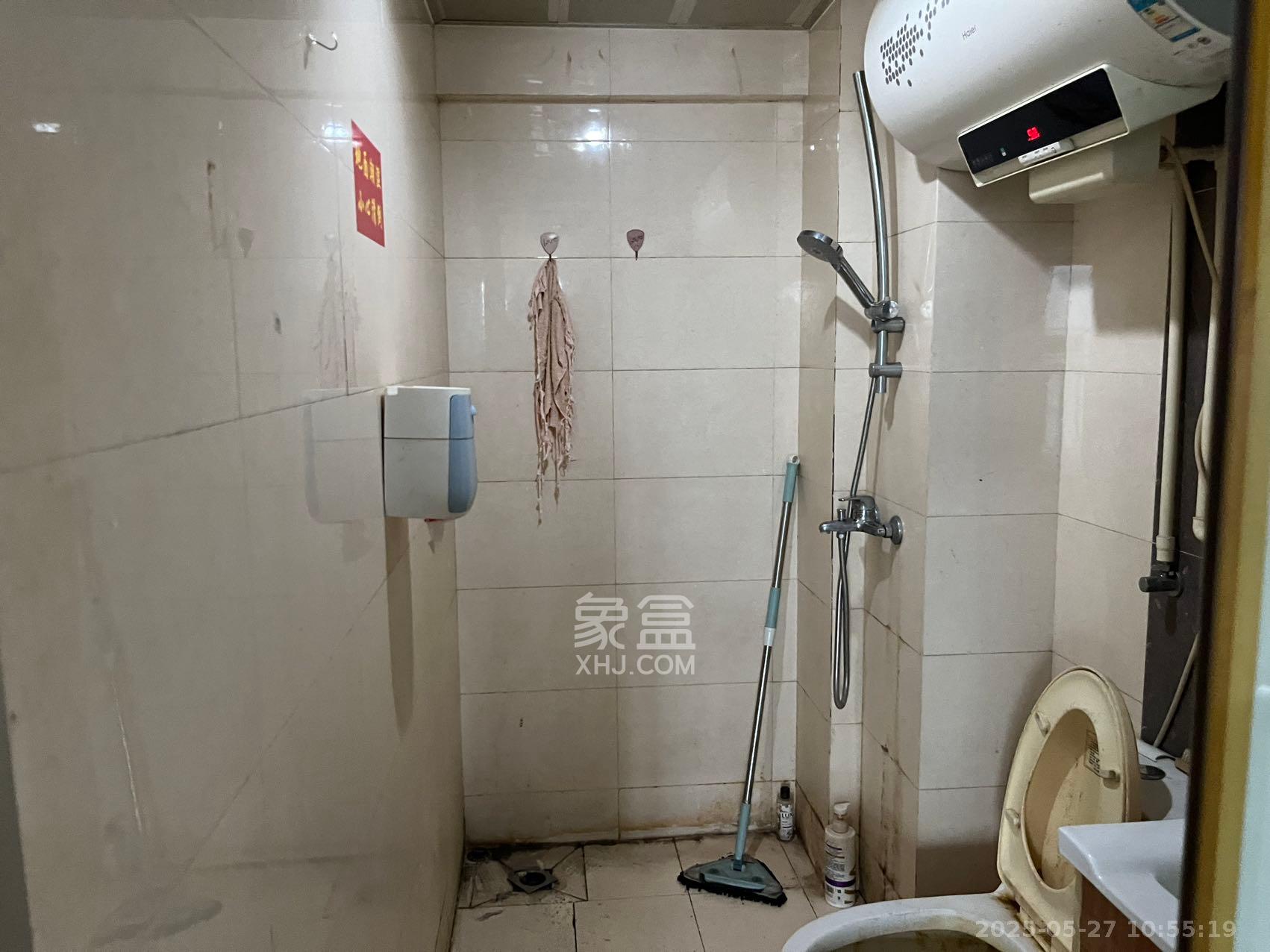 中信文化广场(中信新城二期) 1室1厅1卫 1000.0元/月 中信文化广场(中信新城二期) 1室1厅1卫 1000.0元/月室内图