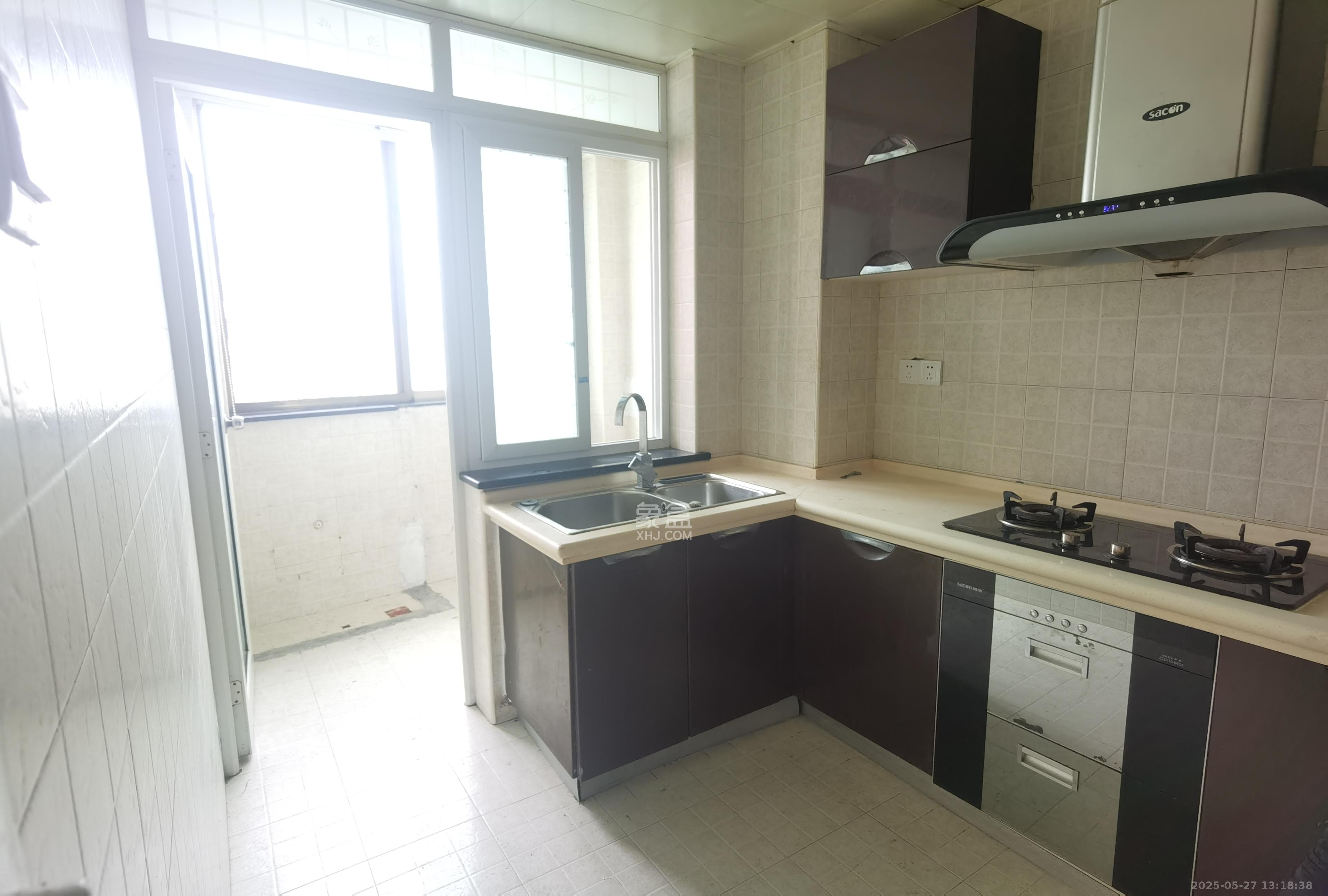 西岸润泽府  5室2厅3卫    4500.0元/月室内图