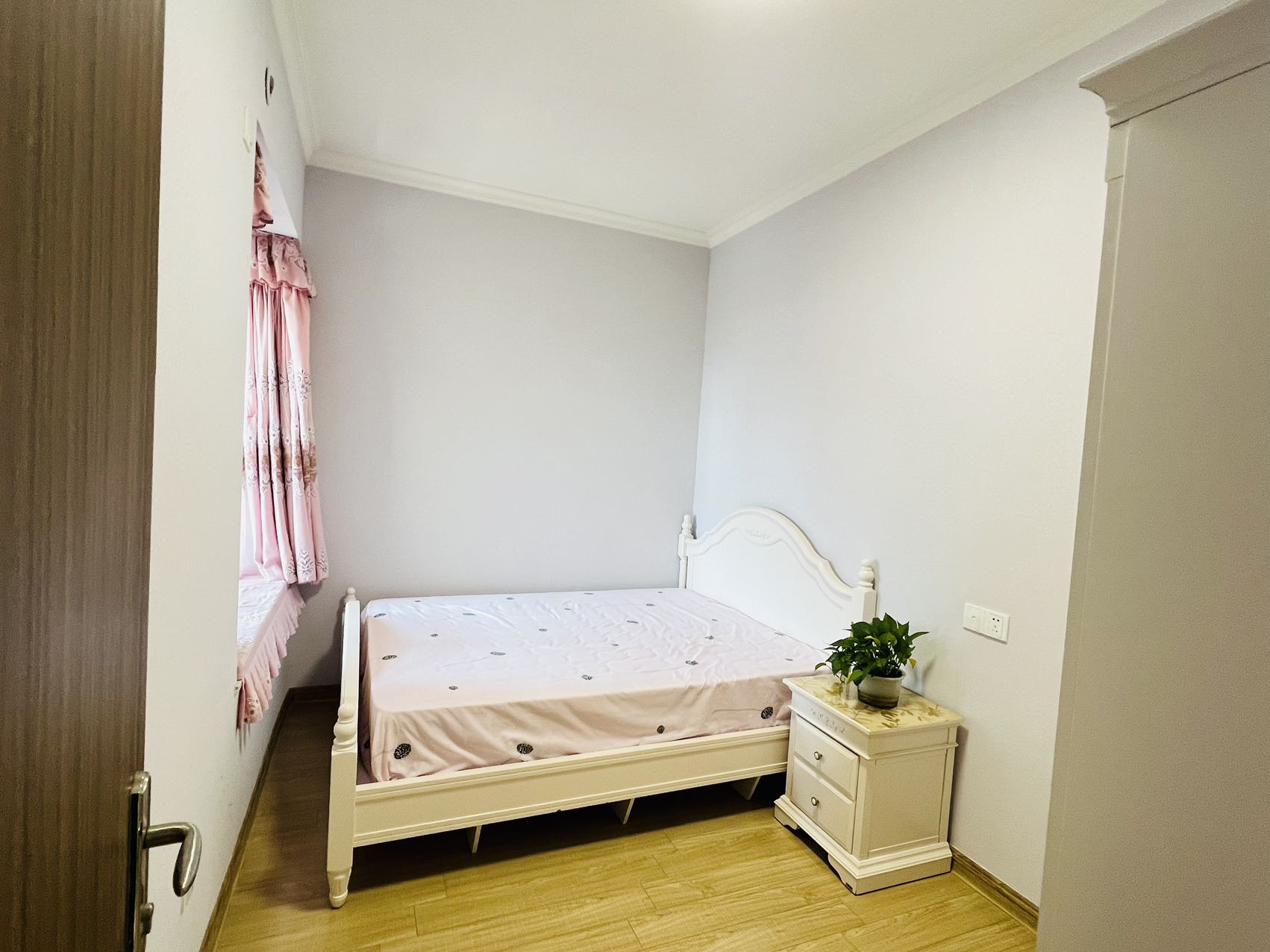 碧桂园 3室2厅1卫 1800.0元/月 碧桂园 3室2厅1卫 1800.0元/月室内图