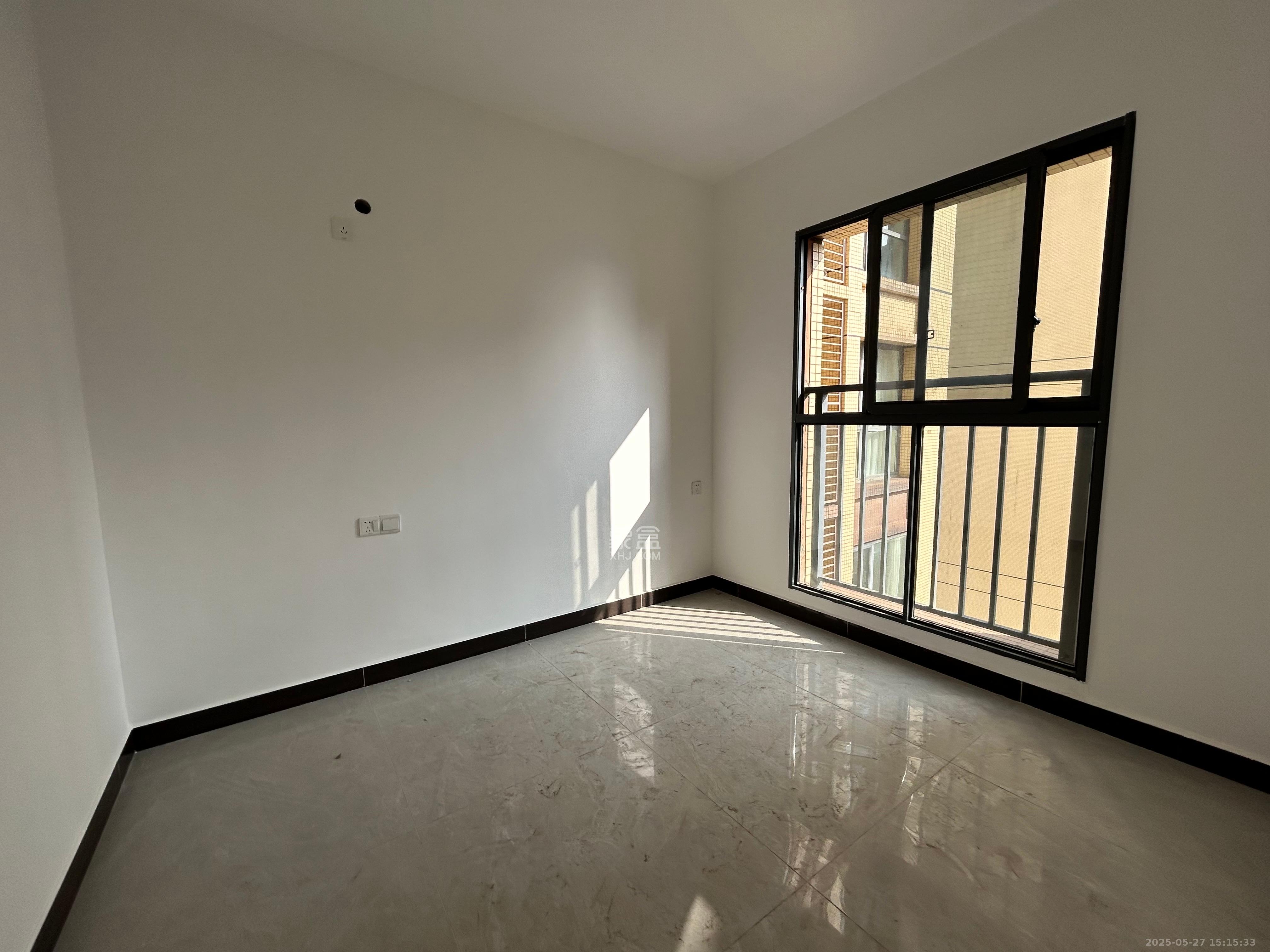 荣升家园(湘江熙岸) 3室1厅1卫 3000.0元/月 荣升家园(湘江熙岸) 3室1厅1卫 3000.0元/月室内图