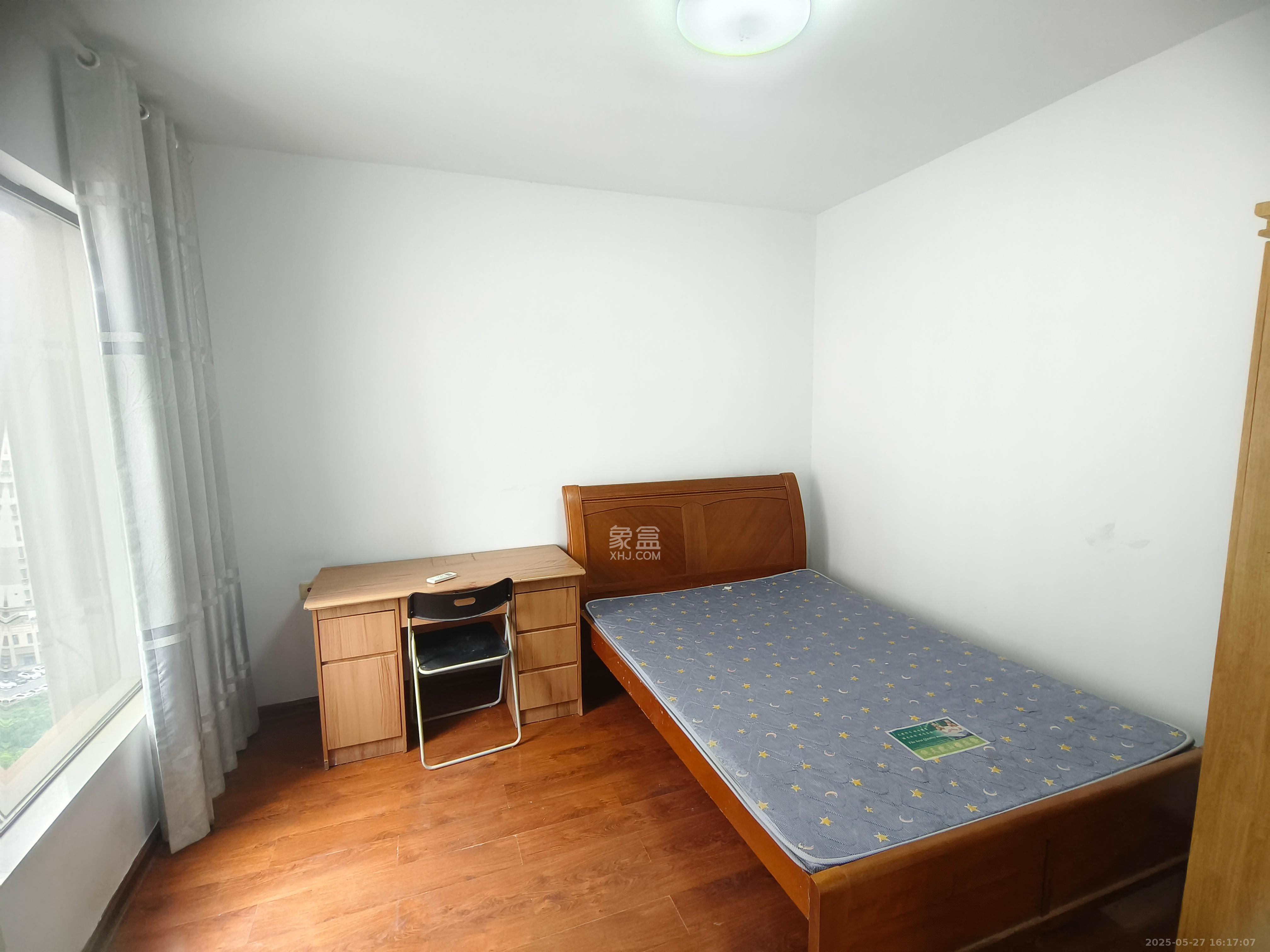旭辉御府  3室2厅1卫   2300.00元/月室内图