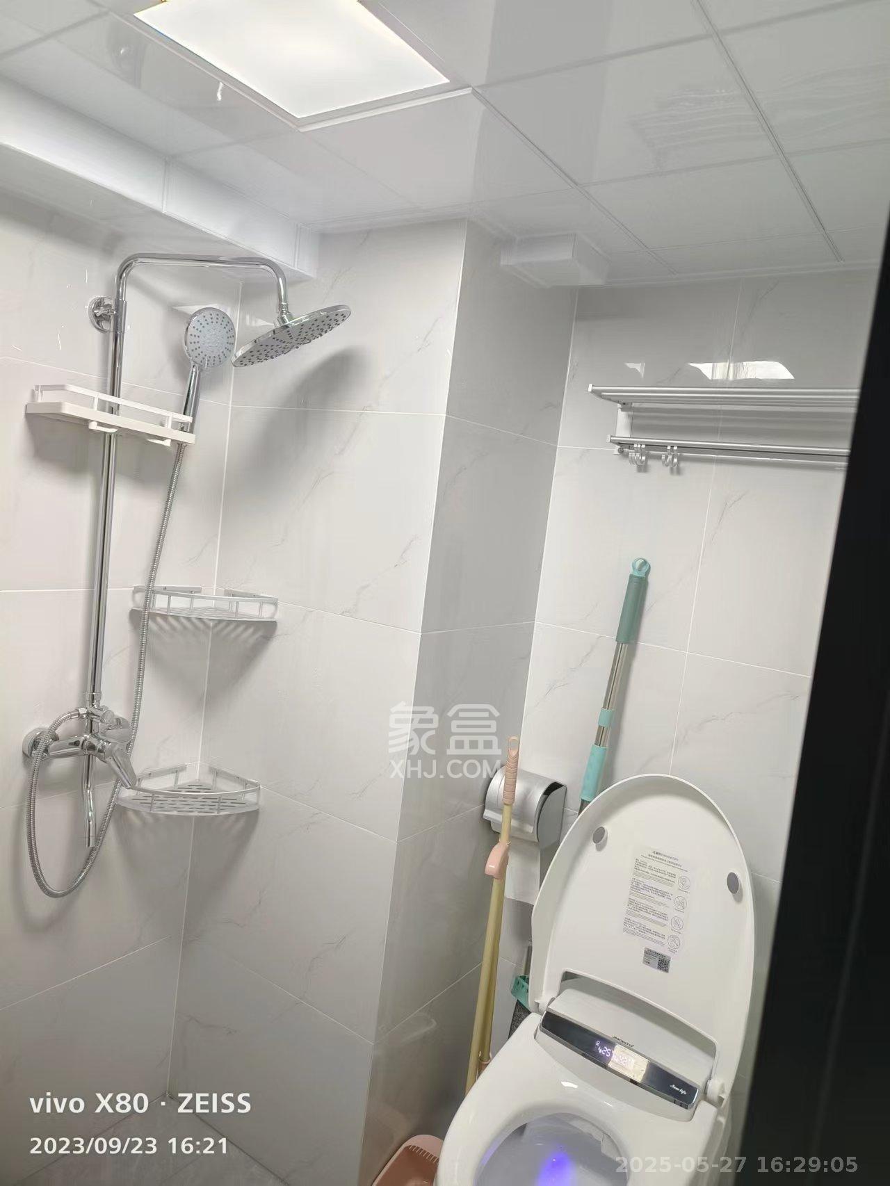 中国铁建湘语梅溪  3室2厅1卫   2500.00元/月室内图