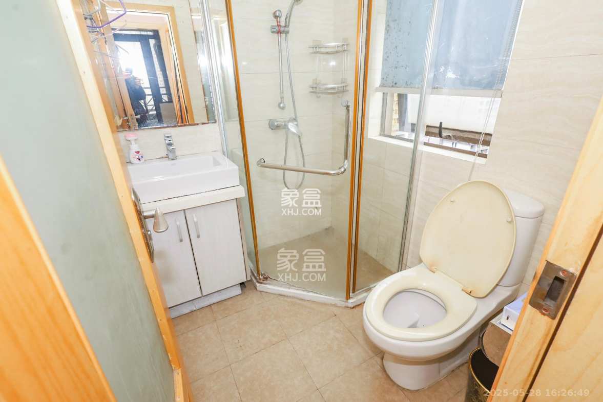 旭辉藏郡(藏郡、旭湘华府)  1室0厅1卫    34.0万 旭辉藏郡(藏郡、旭湘华府)  1室0厅1卫    34.0万卫生间