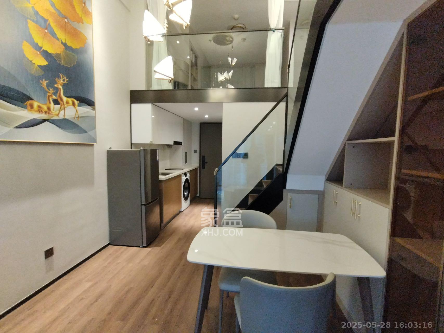 达美寰宇中心 2室1厅1卫 3400.0元/月 达美寰宇中心 2室1厅1卫 3400.0元/月室内图