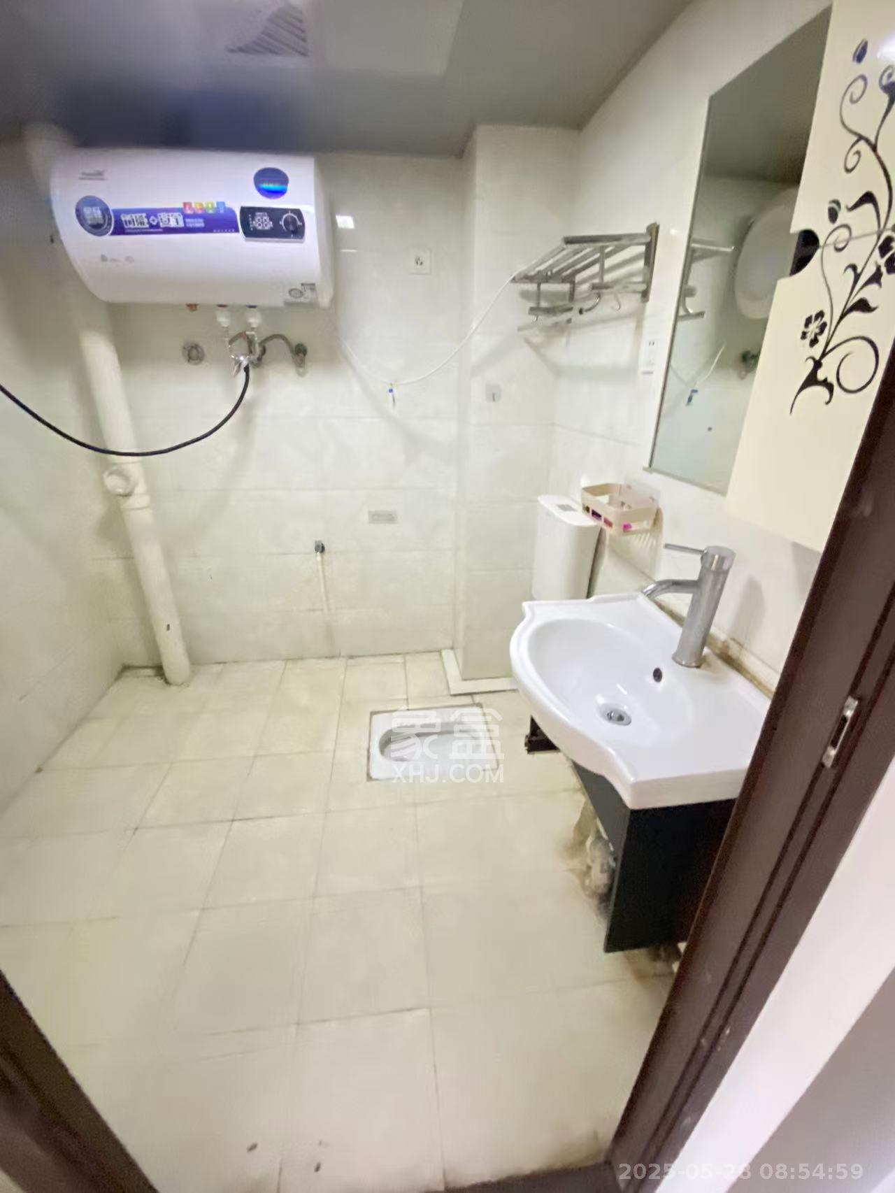 同鑫家园  1室1厅1卫   1100.00元/月室内图