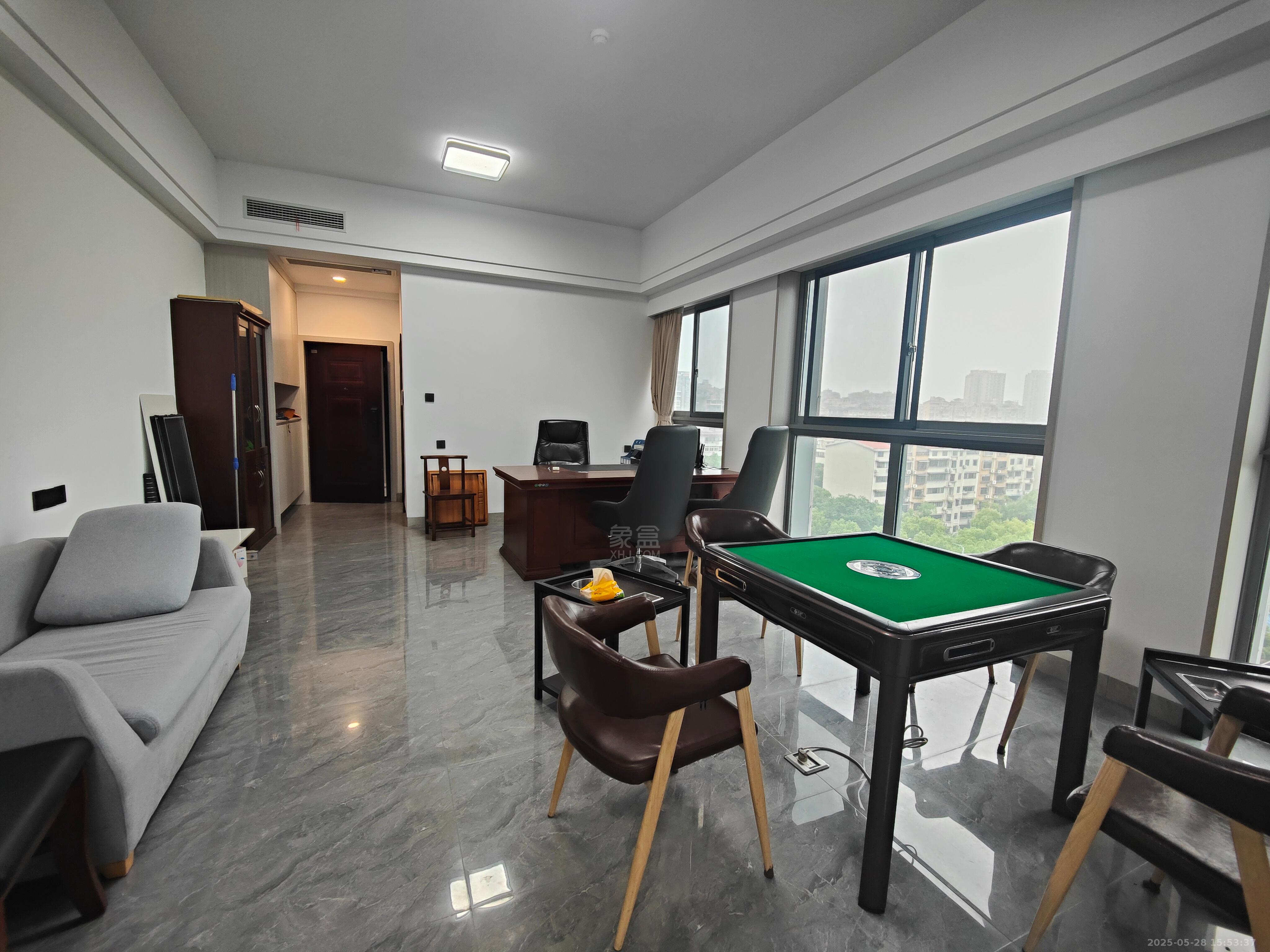 尚格广场 1室1厅1卫 1800.0元/月 尚格广场 1室1厅1卫 1800.0元/月室内图