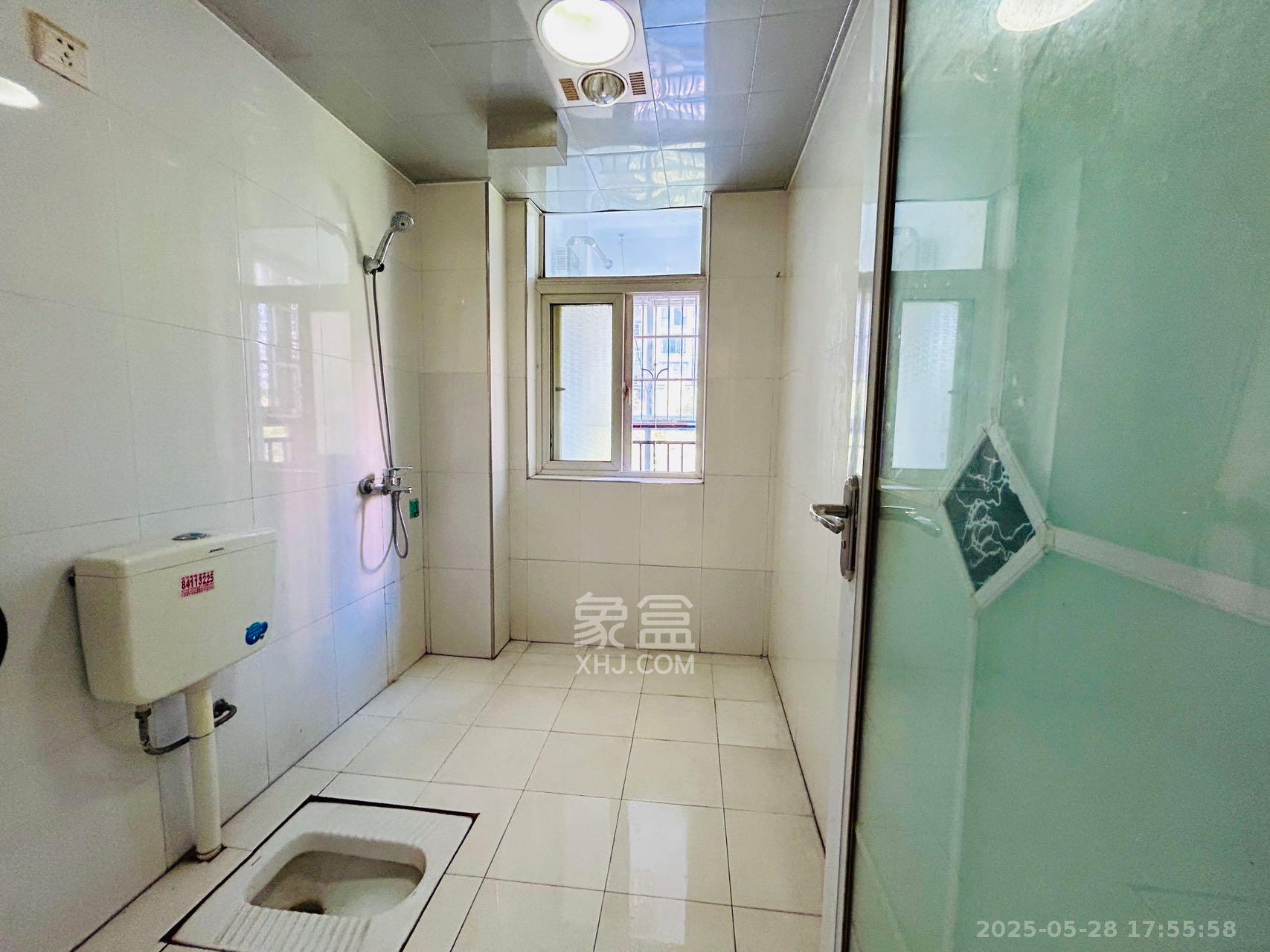 上河国际C区 4室2厅1卫 3500.0元/月 上河国际C区 4室2厅1卫 3500.0元/月室内图