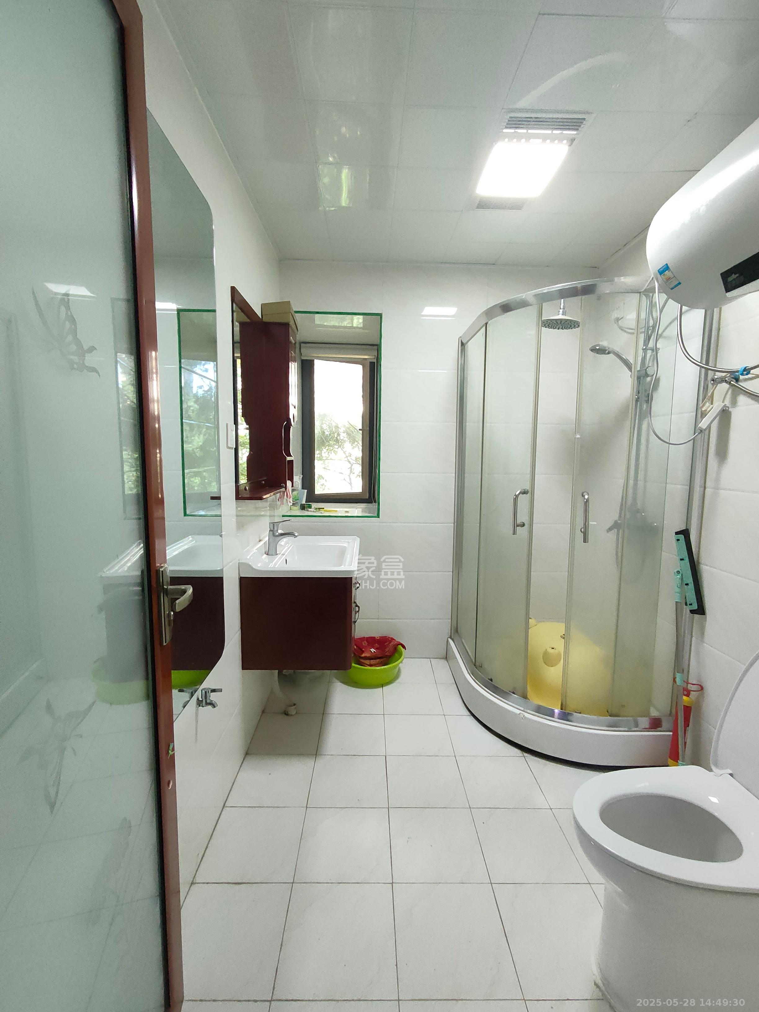 长房时代城 4室2厅2卫 3800.0元/月 长房时代城 4室2厅2卫 3800.0元/月室内图