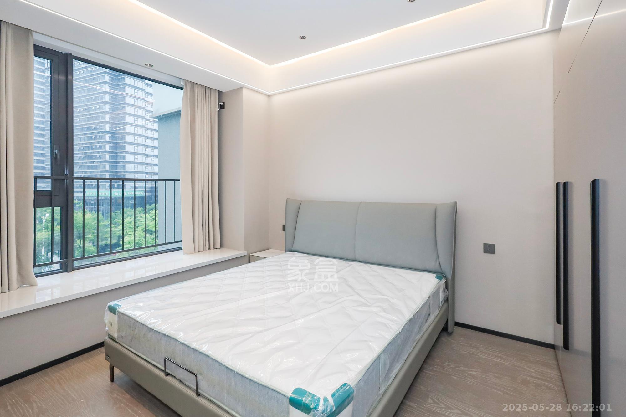 旭辉铂悦湘江 4室2厅4卫 718.0万 旭辉铂悦湘江 4室2厅4卫 718.0万卧室