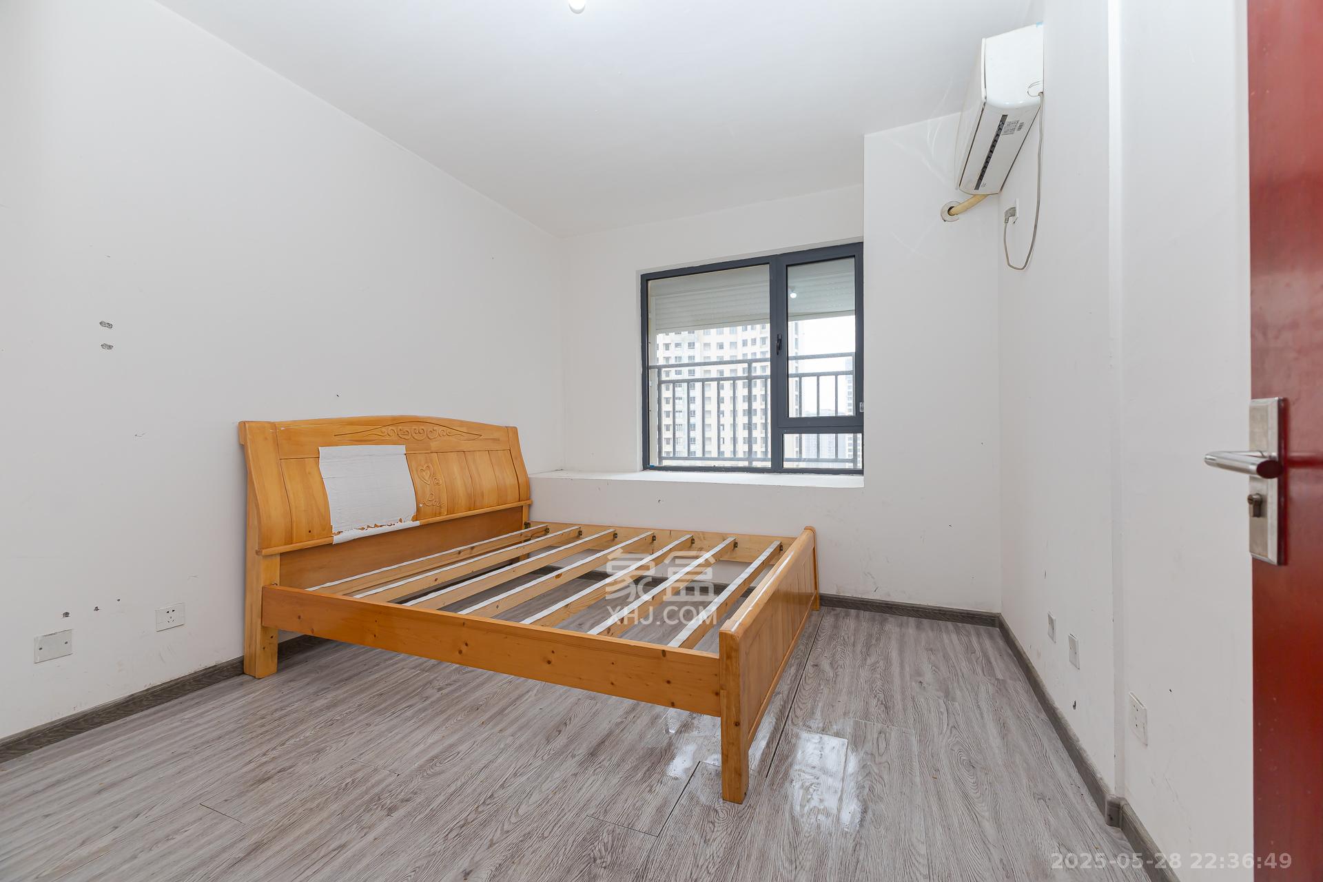 明发阅江悦府 3室2厅1卫 69.7万 明发阅江悦府 3室2厅1卫 69.7万卧室