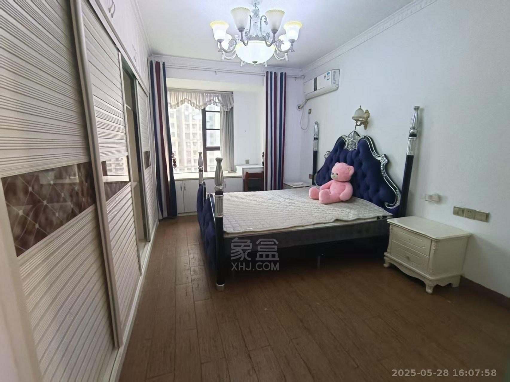 中欧昆仑首府 3室2厅2卫 2300.0元/月 中欧昆仑首府 3室2厅2卫 2300.0元/月室内图