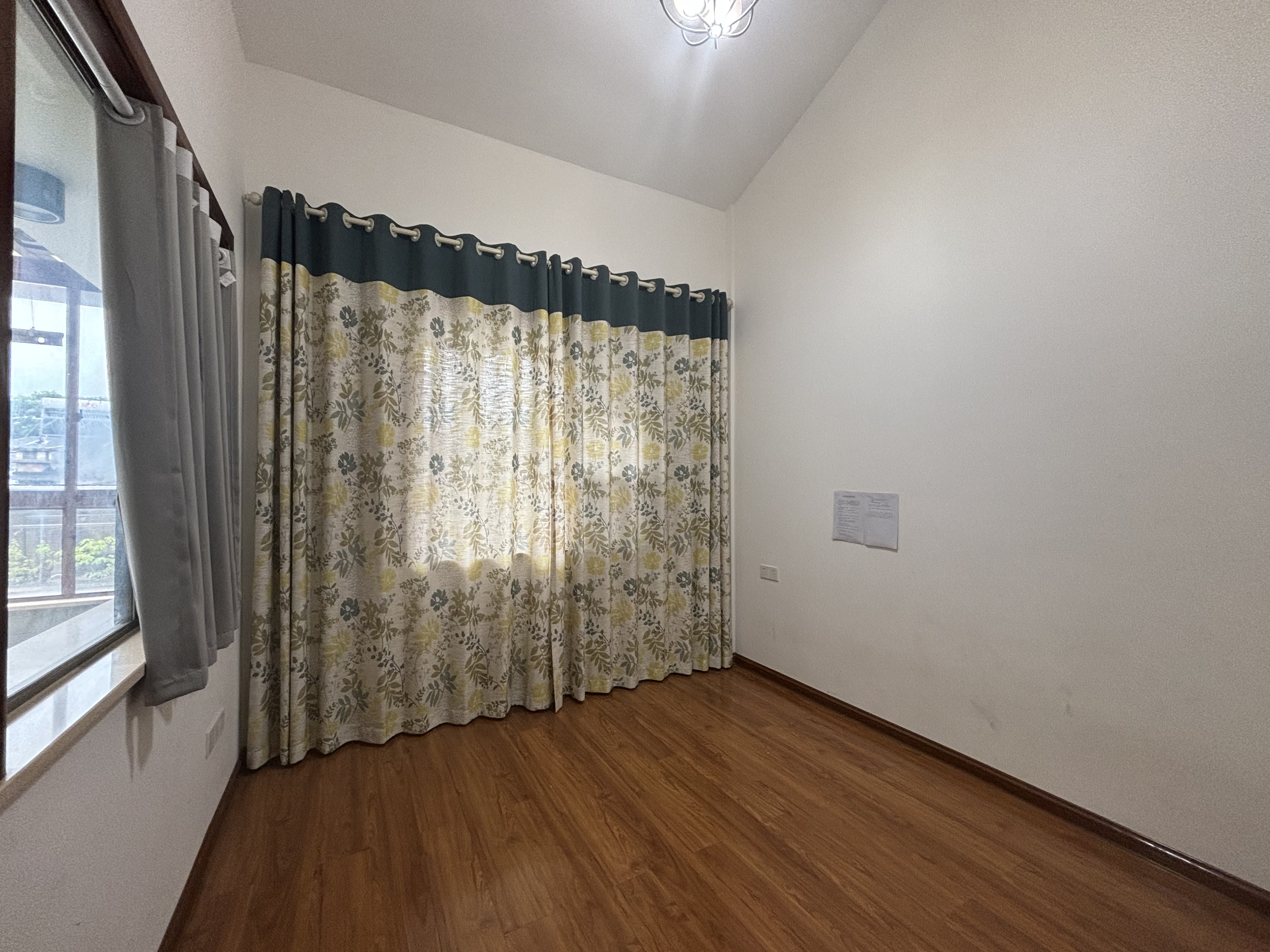 天泉一品别墅 6室2厅4卫 260.0万 天泉一品别墅 6室2厅4卫 260.0万室内图