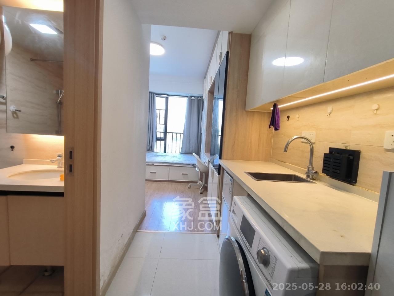 君合天玺 1室1厅1卫 1700.0元/月 君合天玺 1室1厅1卫 1700.0元/月室内图