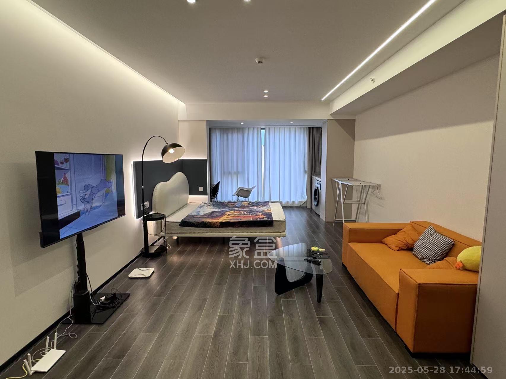 美林美寓  1室1厅1卫    2500.0元/月室内图