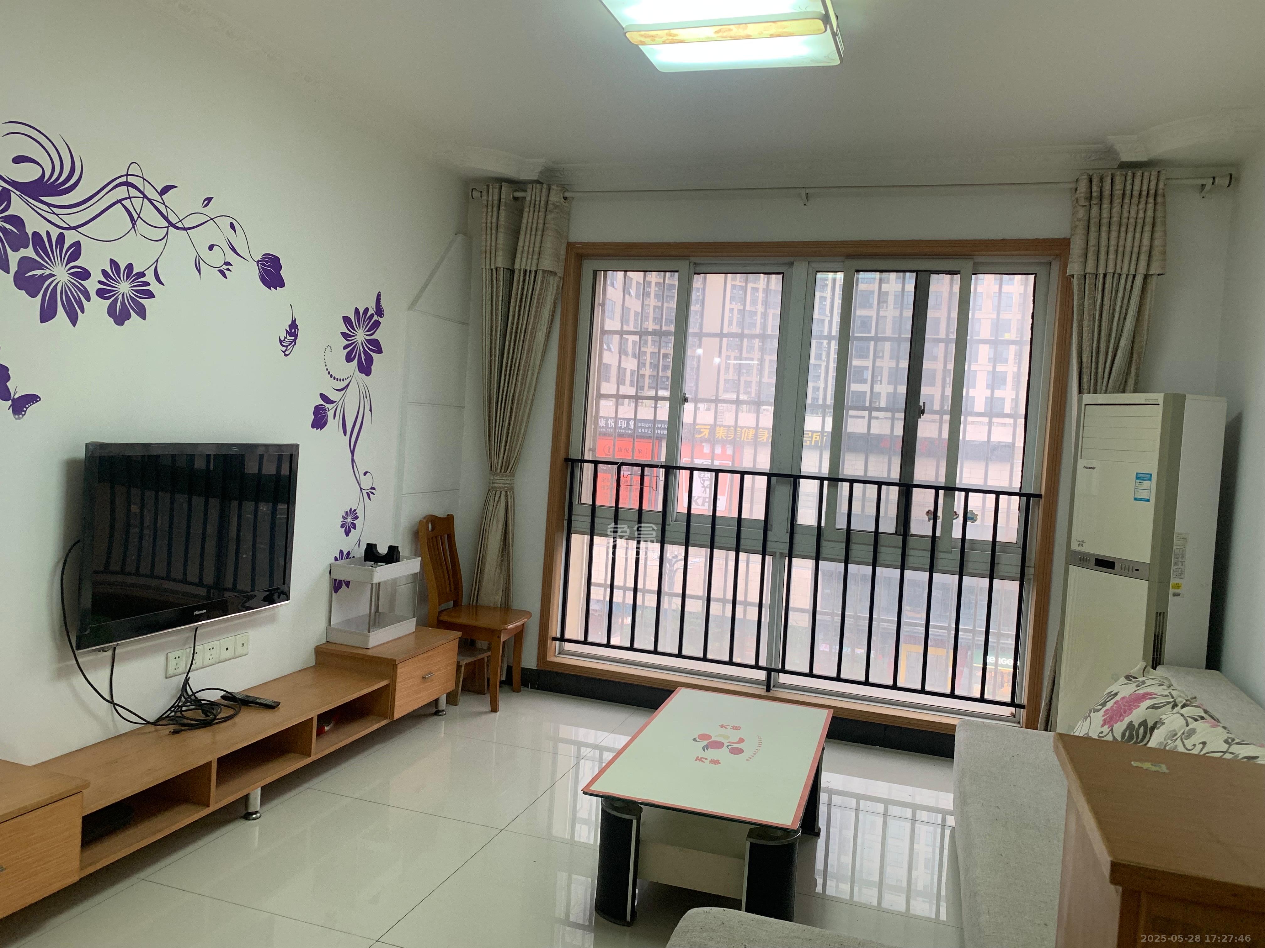 可可小城（麓谷可可小城)  3室2厅1卫   2400.00元/月室内图