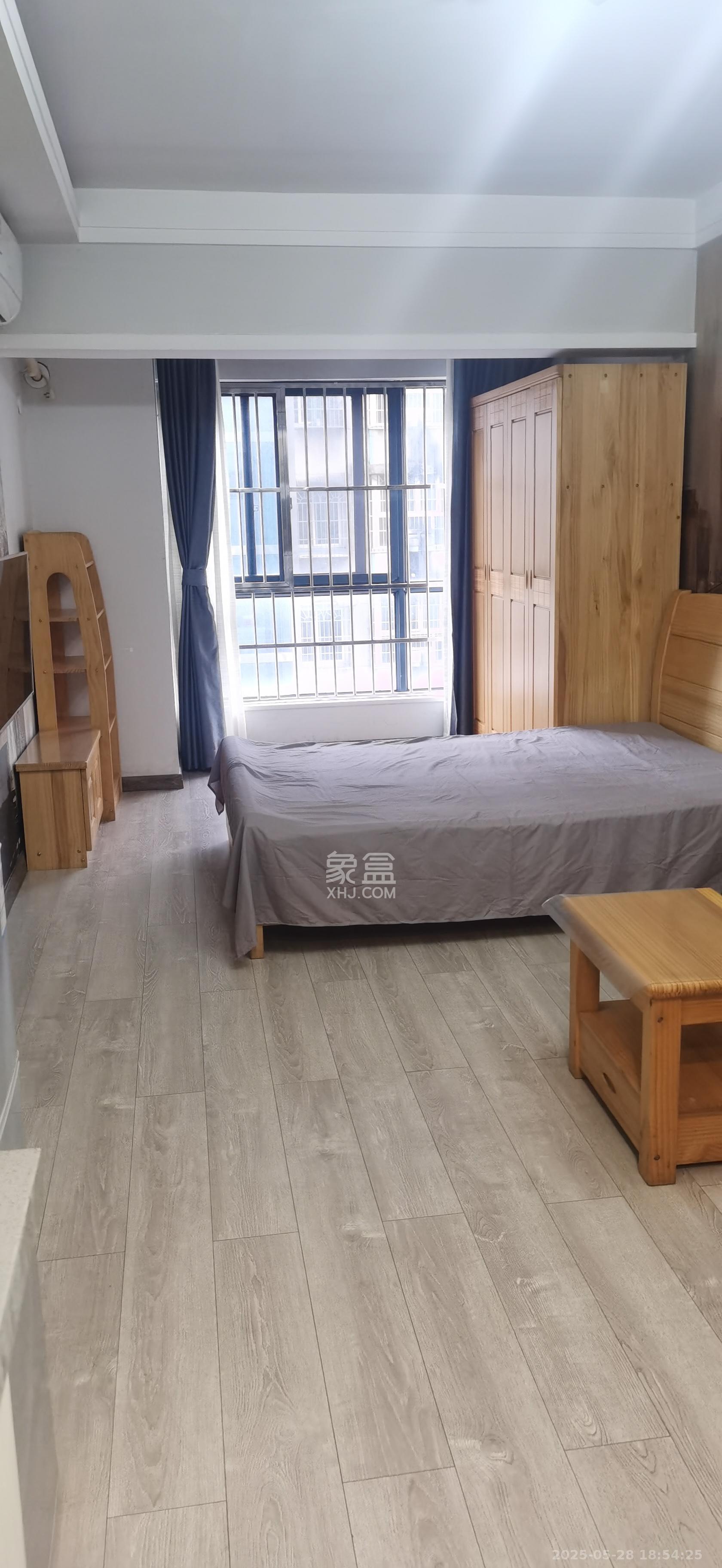 拿铁空间  1室1厅1卫   1400.00元/月室内图