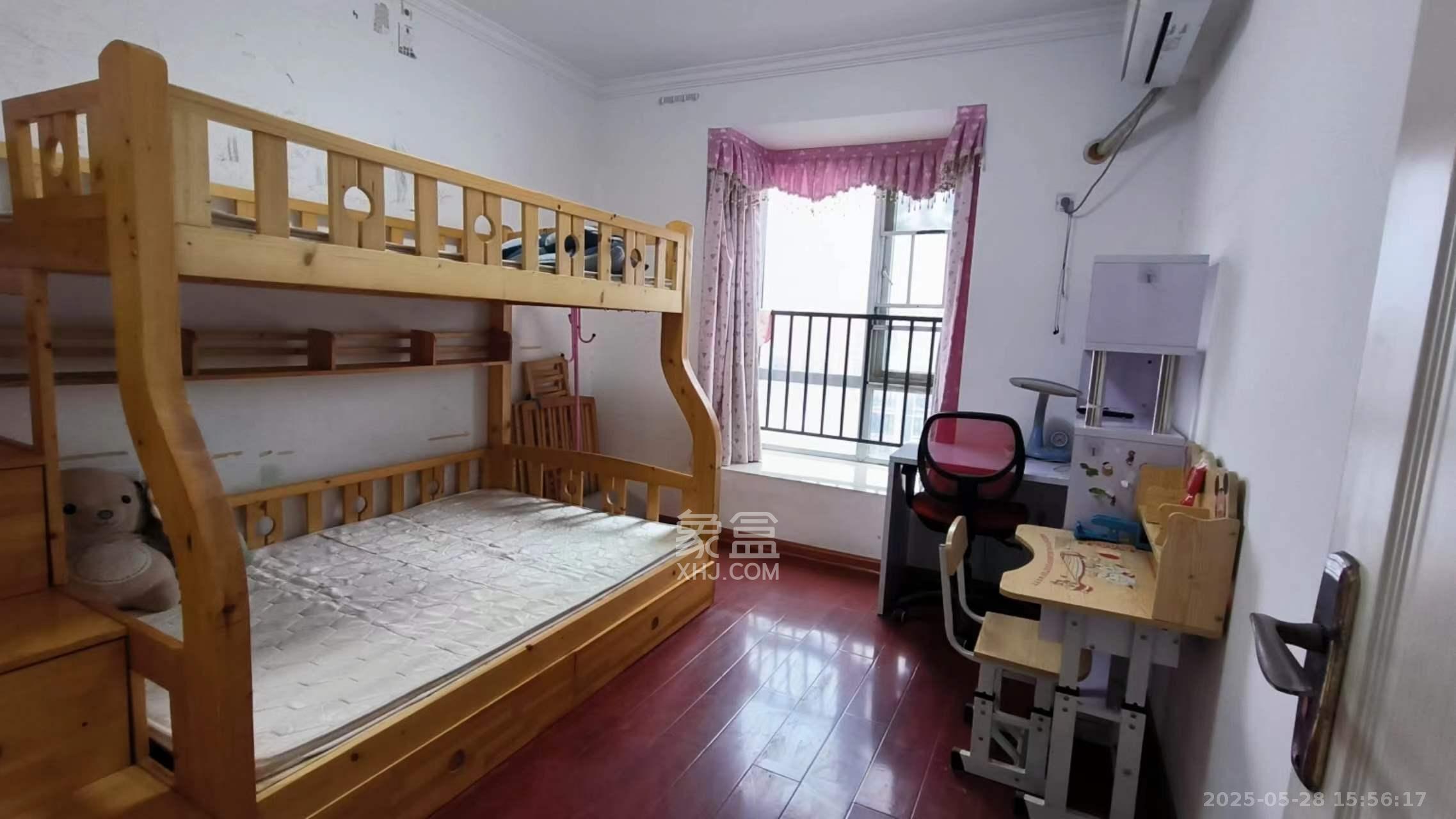 丽发新城  3室2厅2卫   2500.00元/月室内图