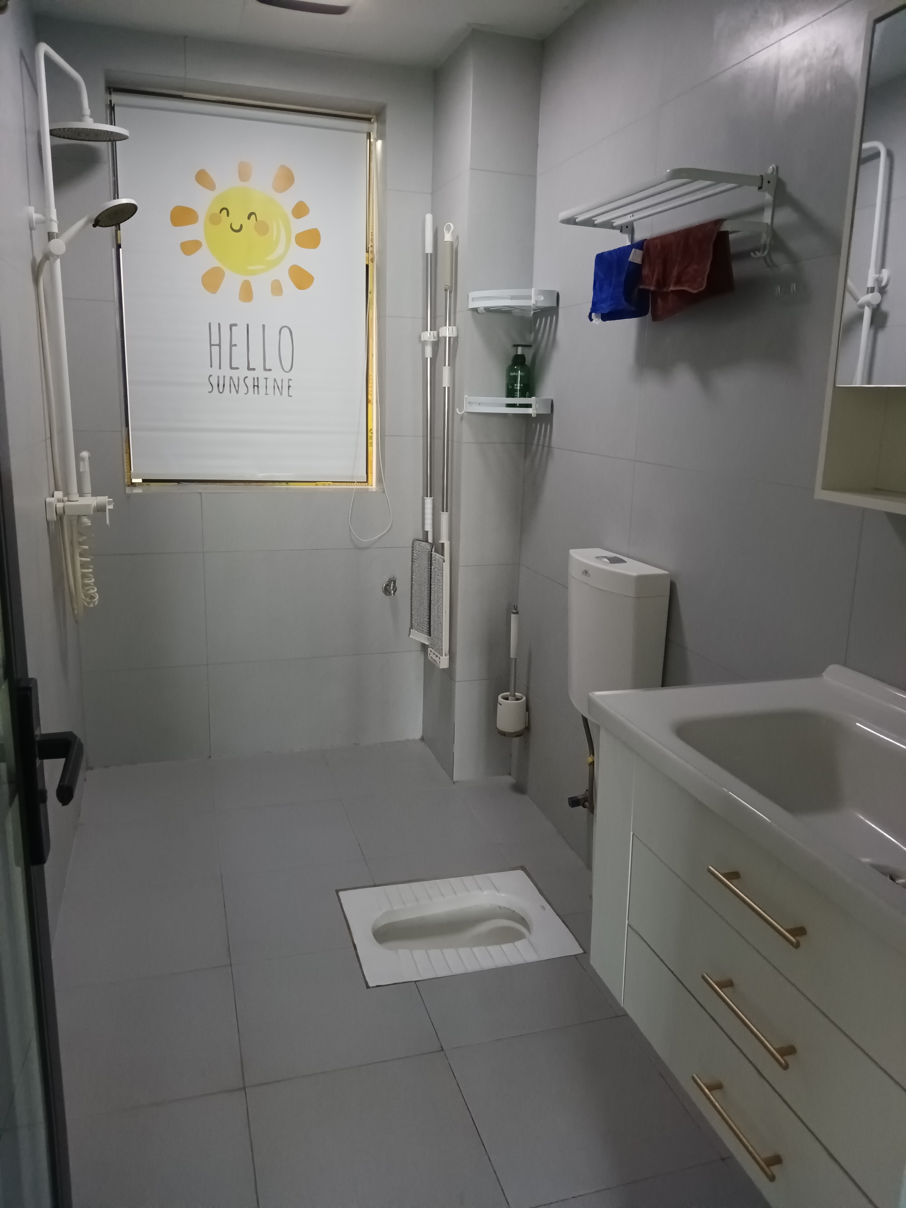 东风路散盘 3室2厅2卫 1700.0元/月 东风路散盘 3室2厅2卫 1700.0元/月室内图