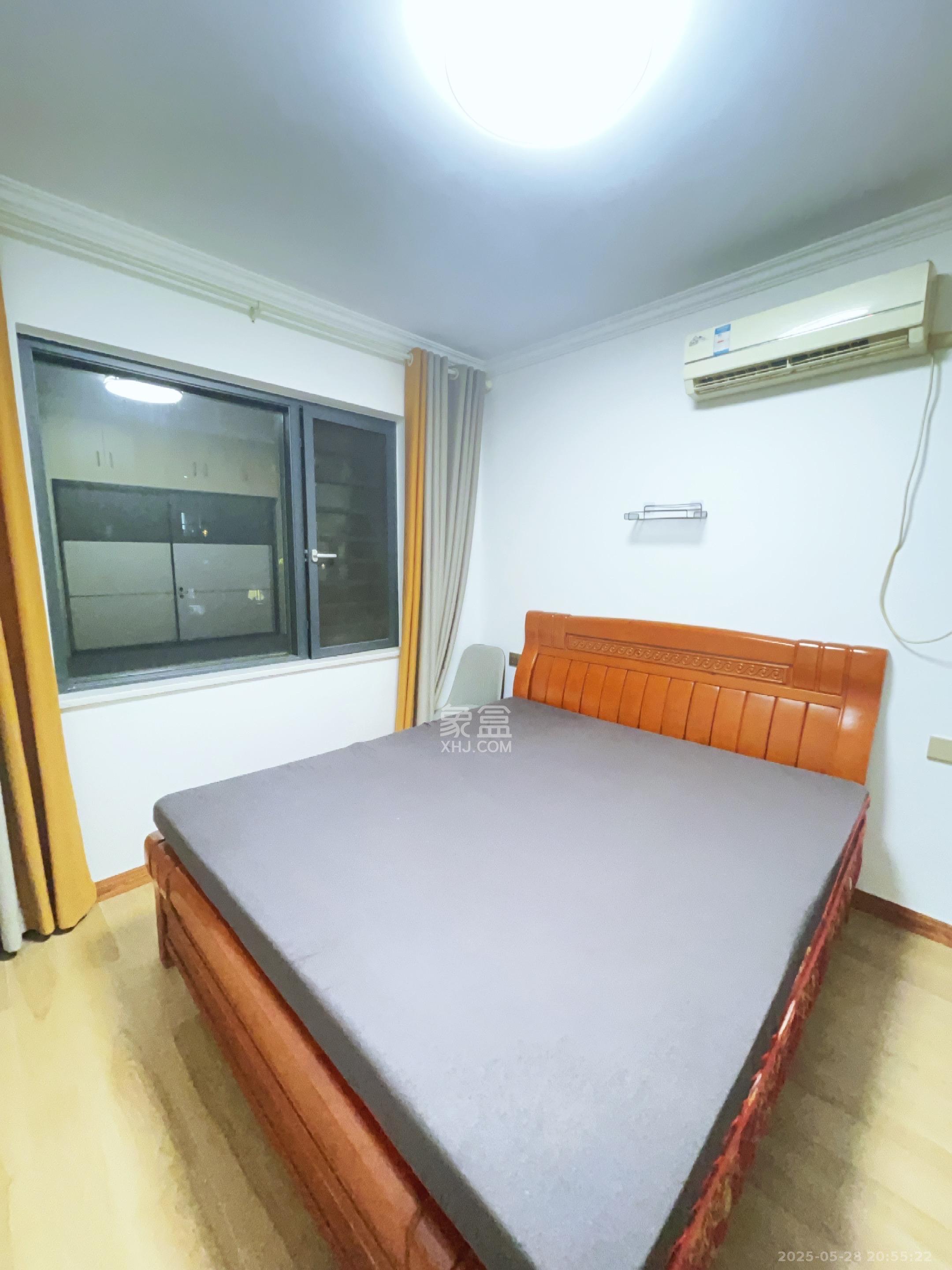 山水新城  2室2厅1卫   1900.00元/月室内图