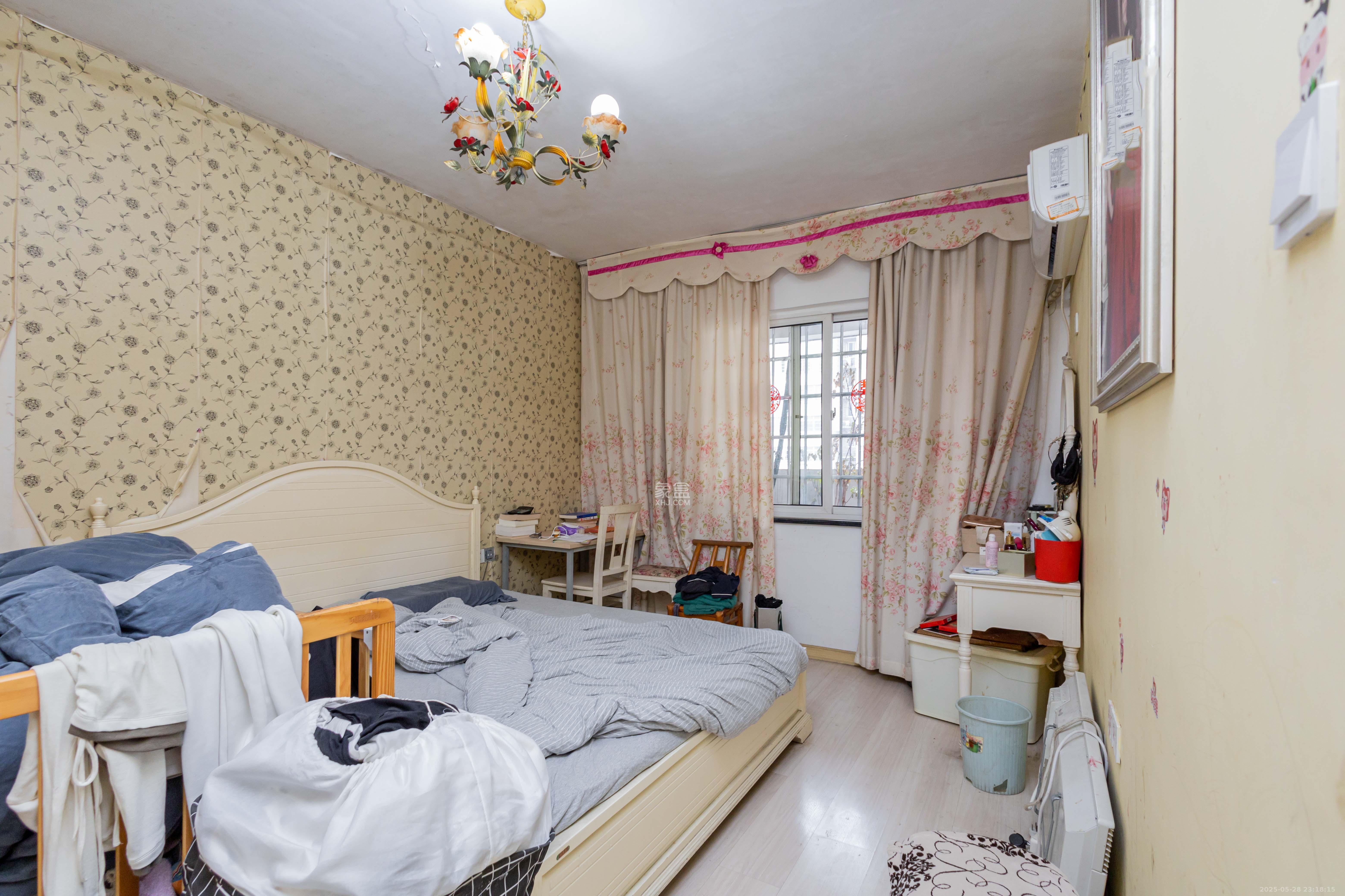 未来蜂巢 3室2厅2卫 61.8万 未来蜂巢 3室2厅2卫 61.8万卧室