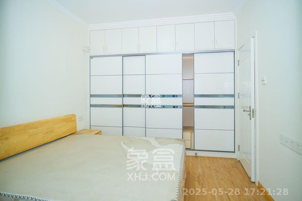 好望谷  1室2厅1卫   1800.00元/月室内图