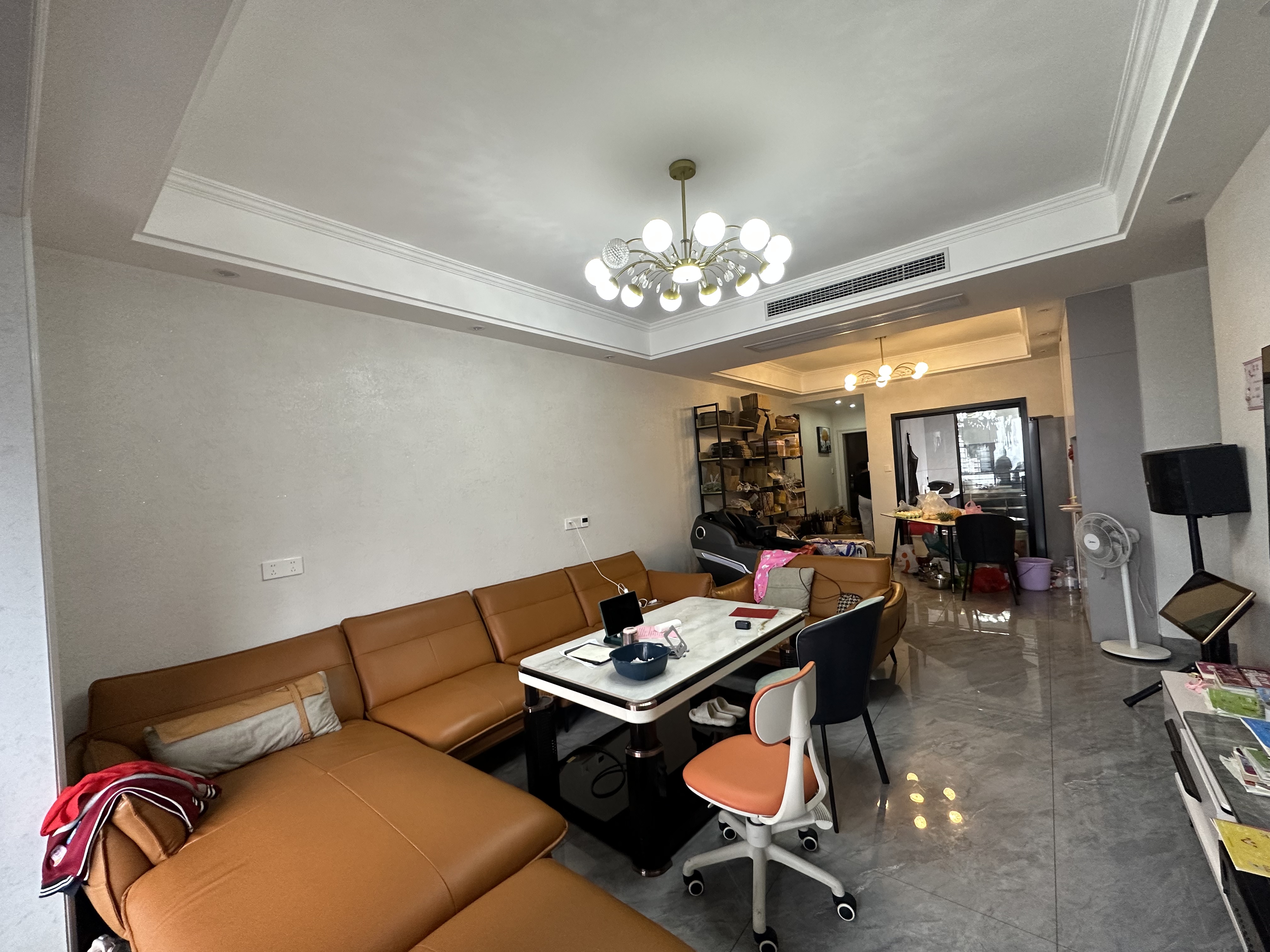 五江澜苑  3室2厅2卫    73.8万 五江澜苑  3室2厅2卫    73.8万客厅