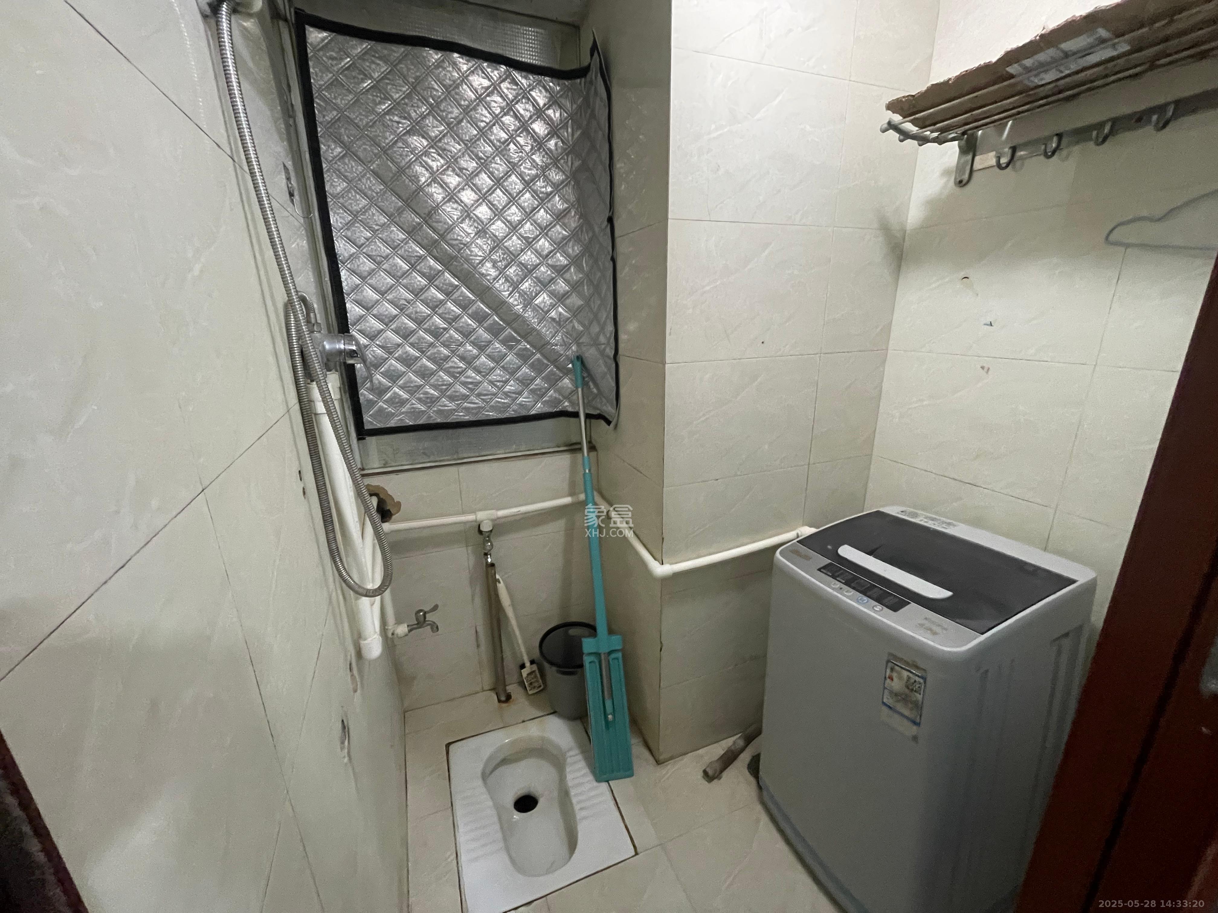 香麓丽舍  1室1厅1卫   800.00元/月室内图