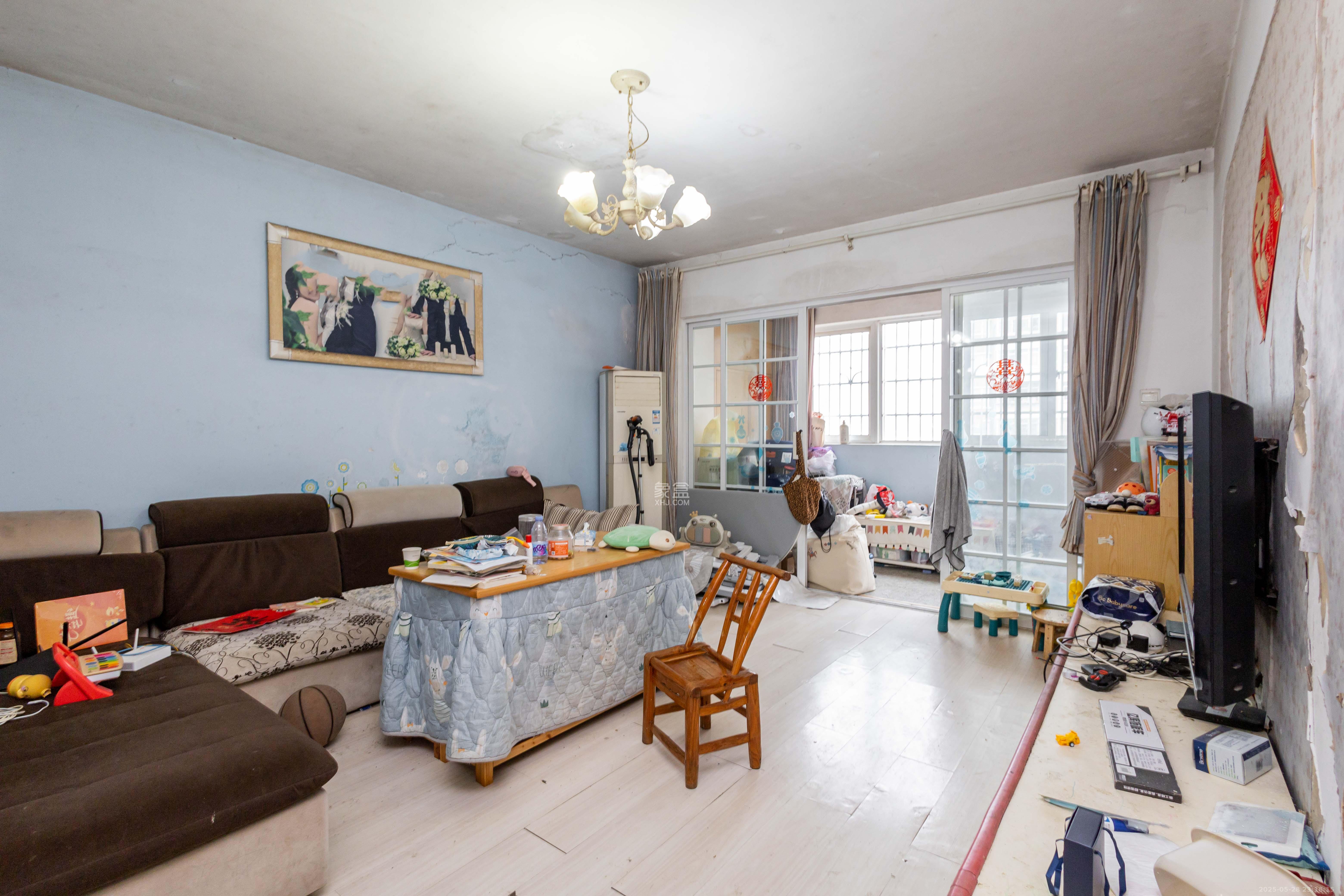 未来蜂巢 3室2厅2卫 61.8万 未来蜂巢 3室2厅2卫 61.8万客厅