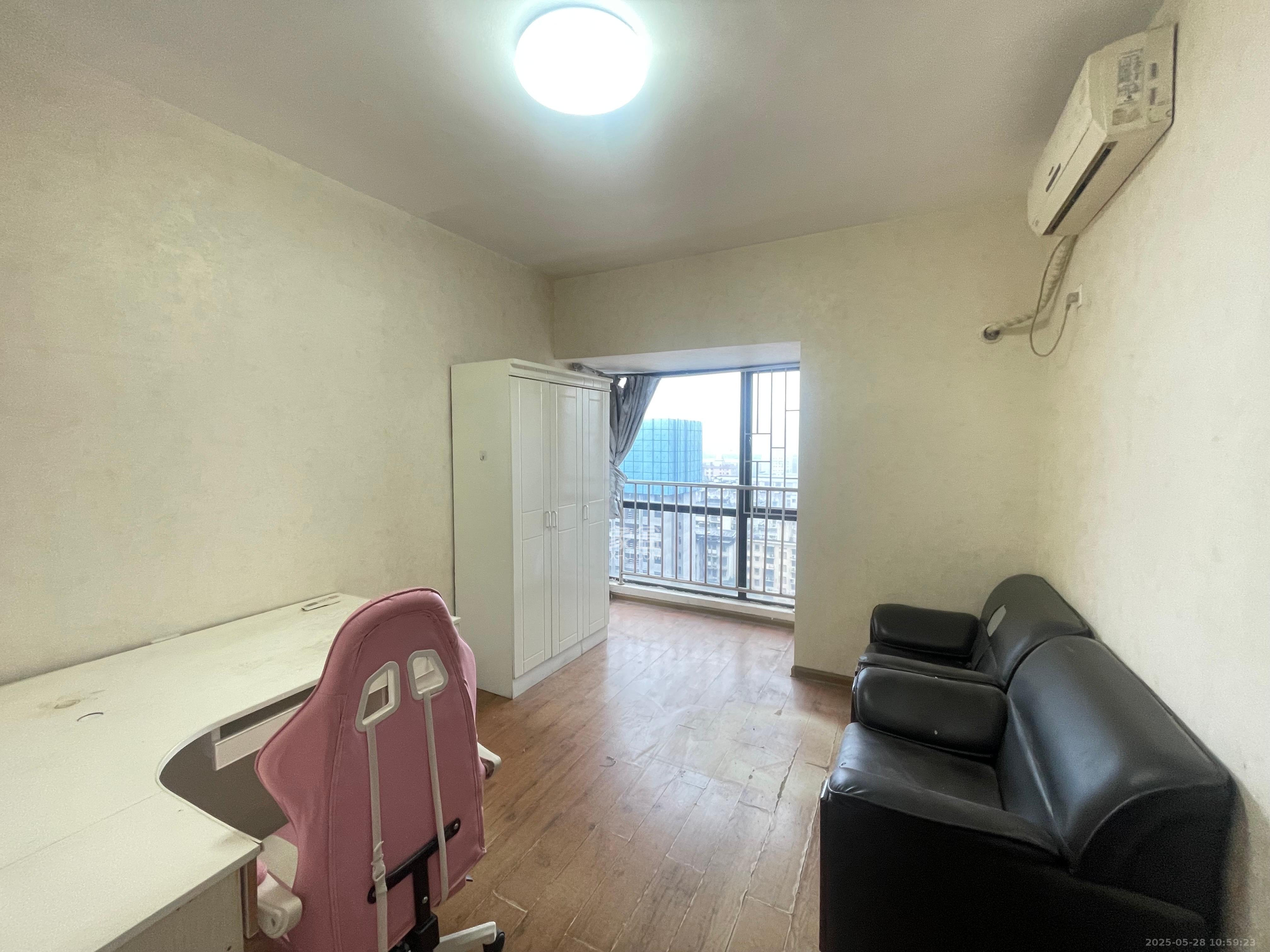 公园9号 3室2厅2卫 3300.0元/月 公园9号 3室2厅2卫 3300.0元/月室内图