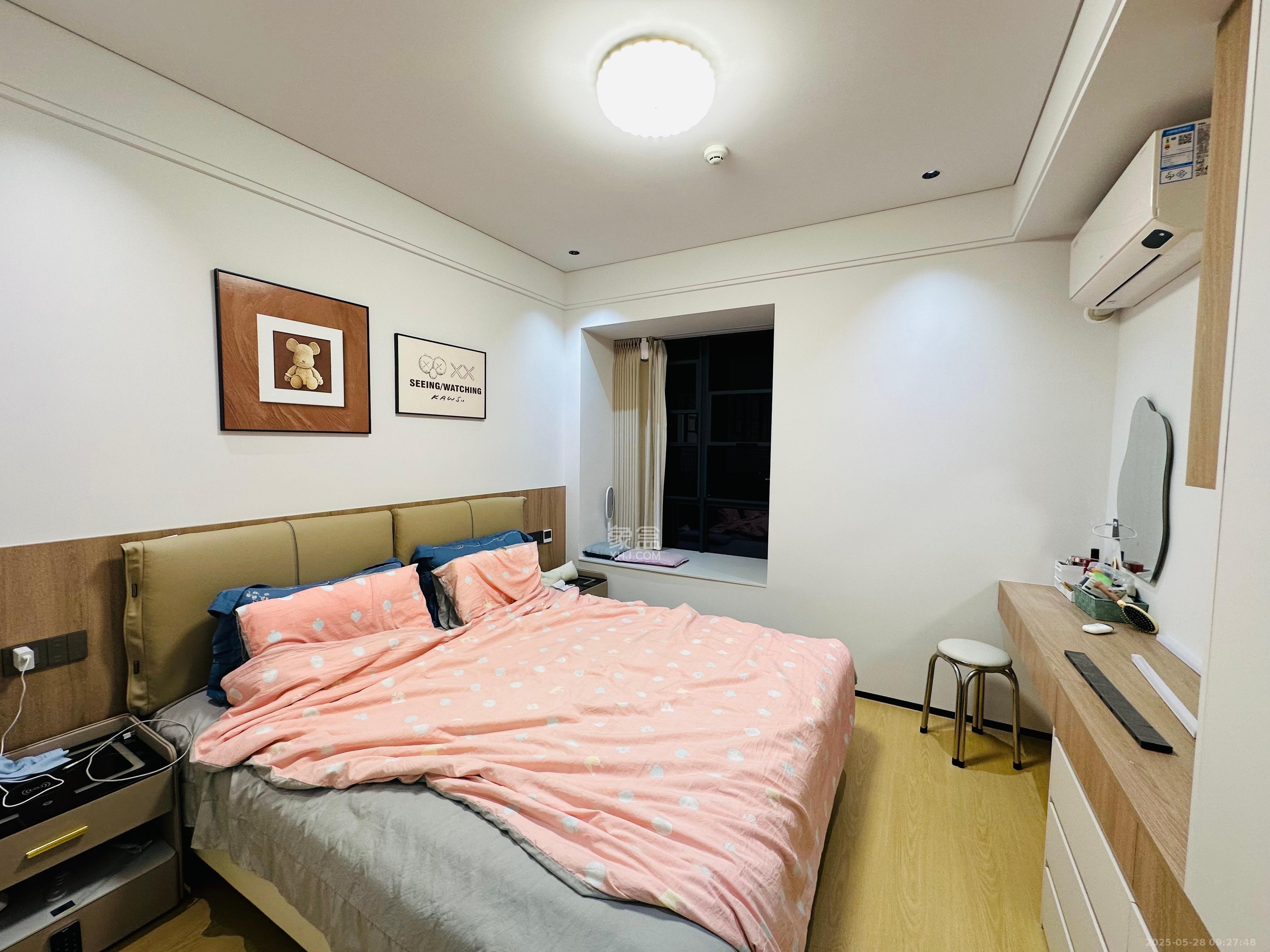 中建梅溪湖中心  4室2厅2卫   9500.00元/月室内图