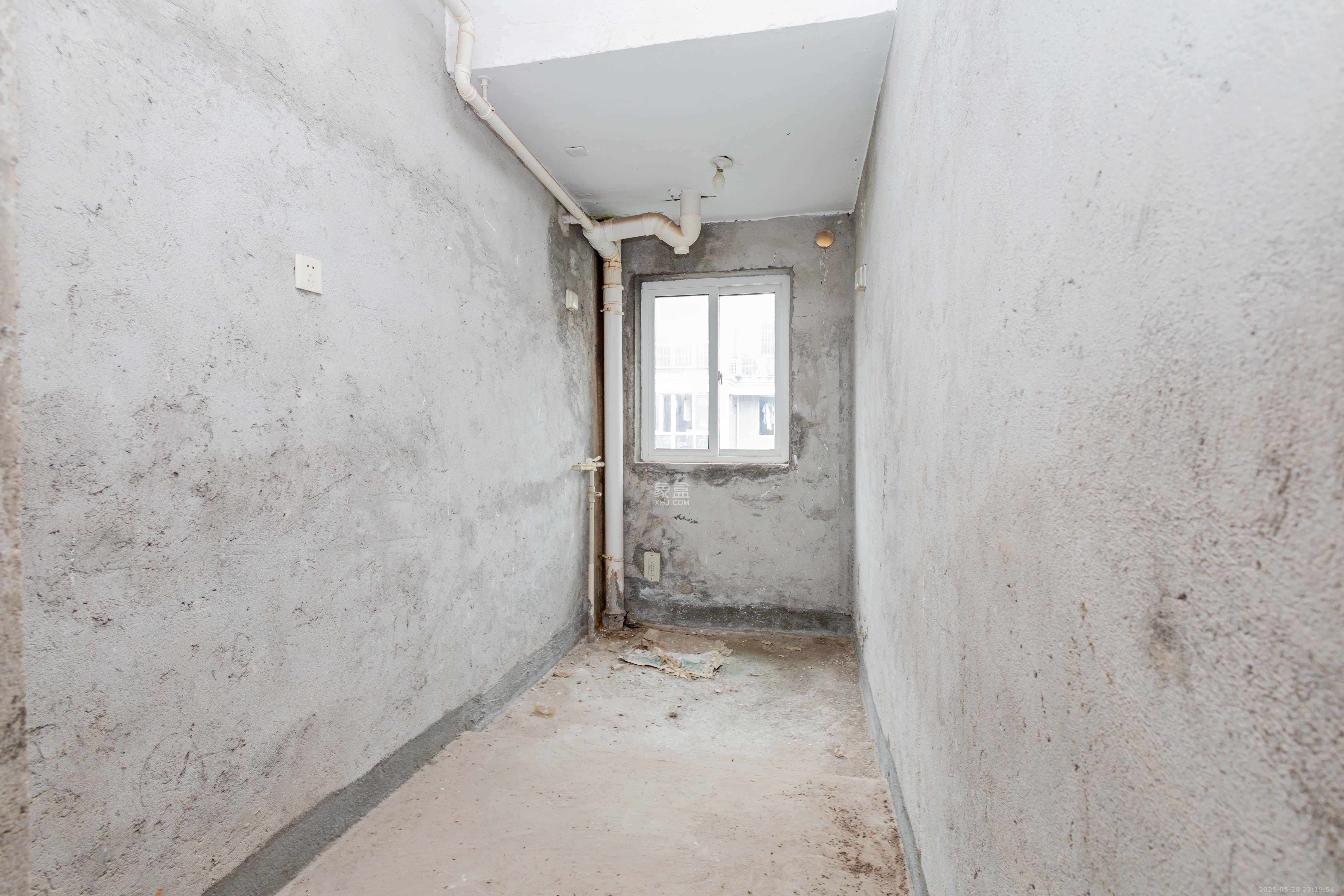 方略学府佳境  3室2厅2卫    42.0万 方略学府佳境  3室2厅2卫    42.0万卫生间