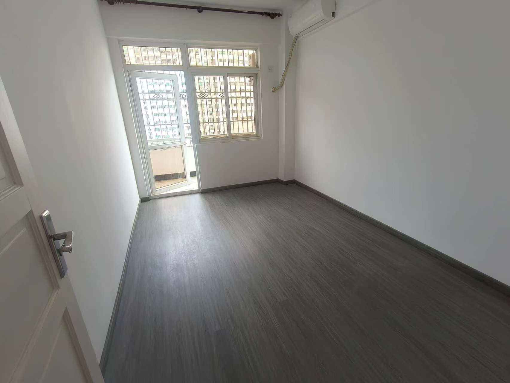 金霖花园 3室1厅1卫 3300.0元/月 金霖花园 3室1厅1卫 3300.0元/月室内图