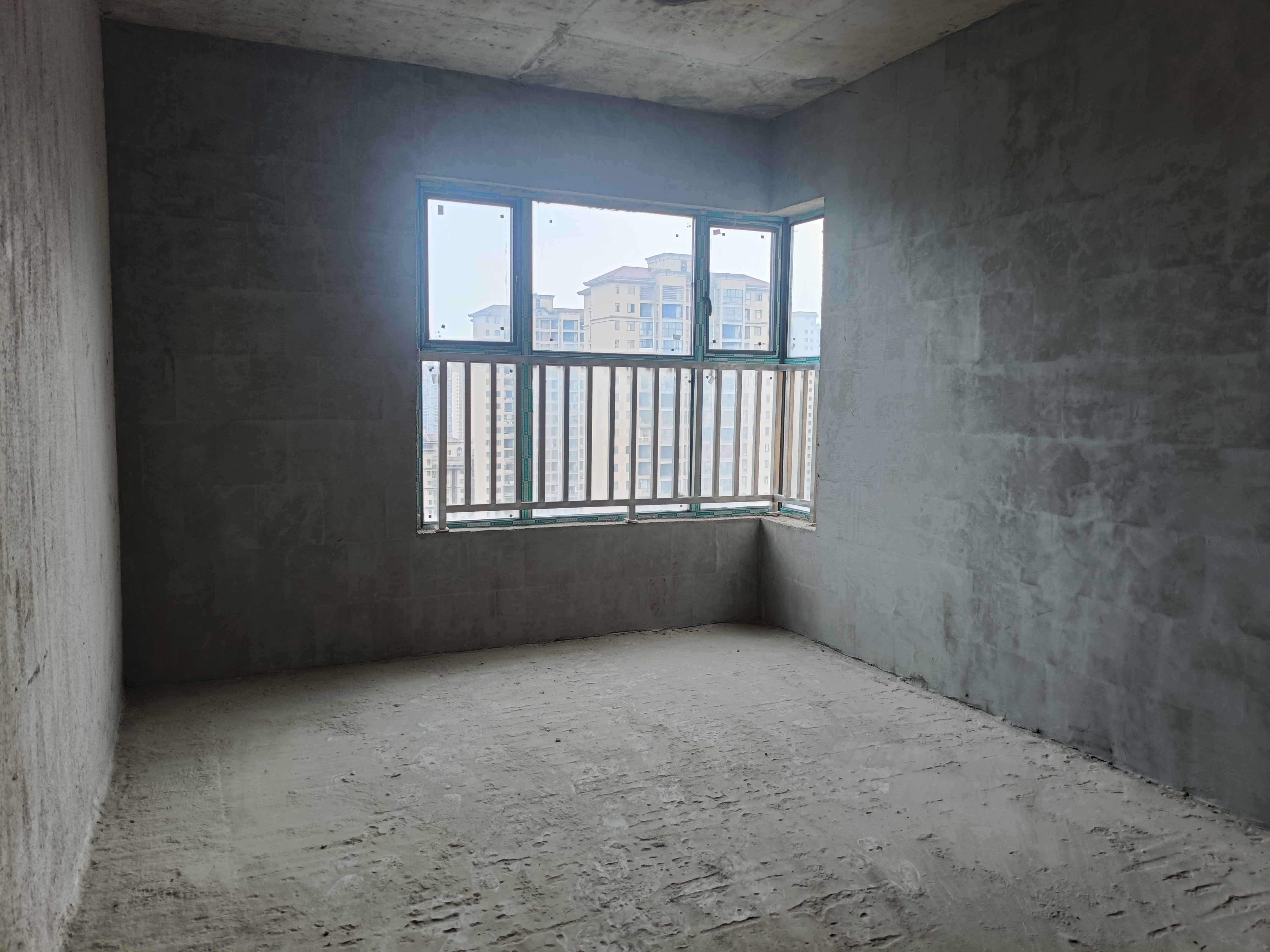 吉星佳苑 4室2厅2卫 69.8万 吉星佳苑 4室2厅2卫 69.8万客厅