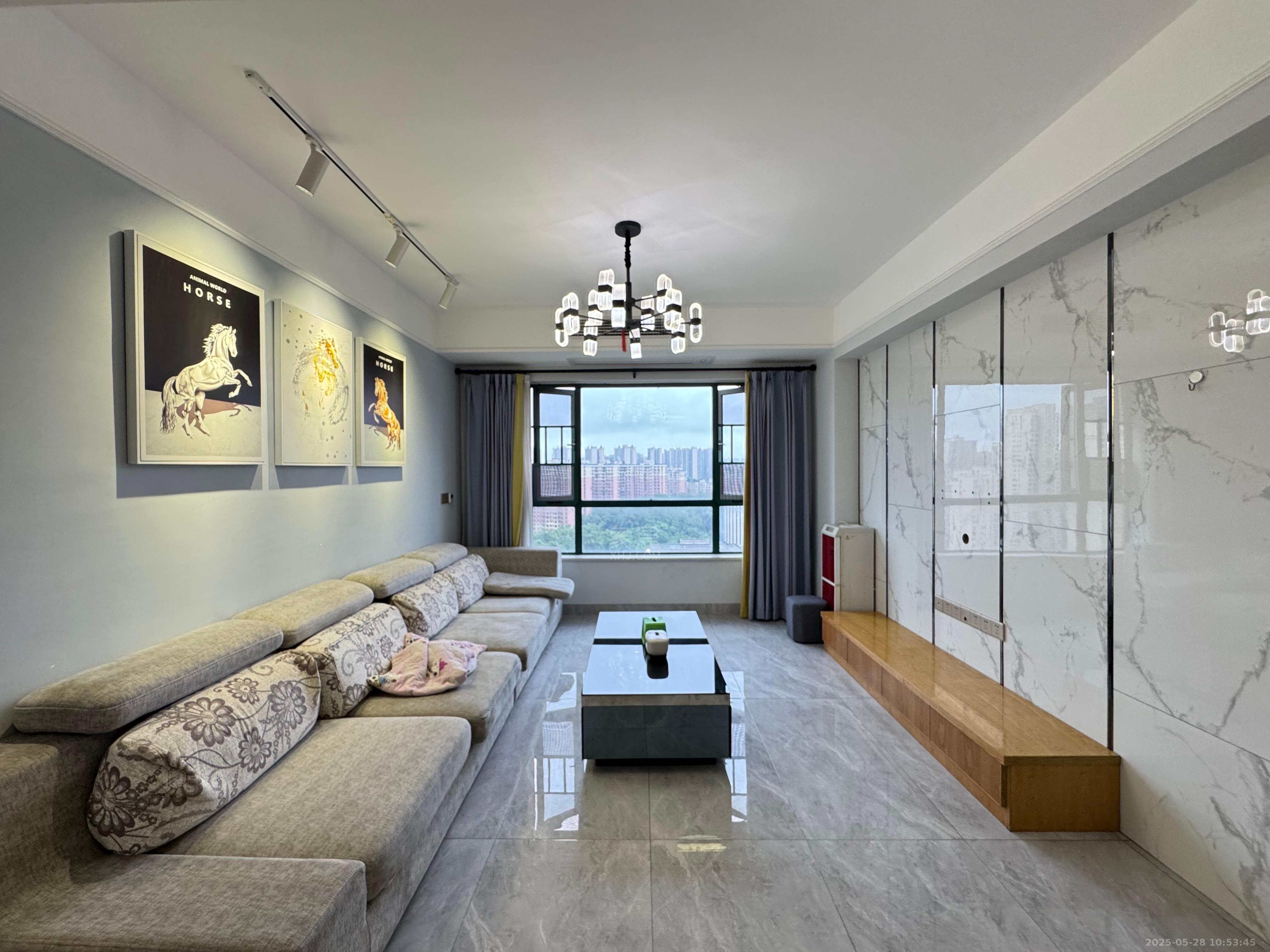 湖景名城 3室2厅1卫 2000.0元/月 湖景名城 3室2厅1卫 2000.0元/月室内图