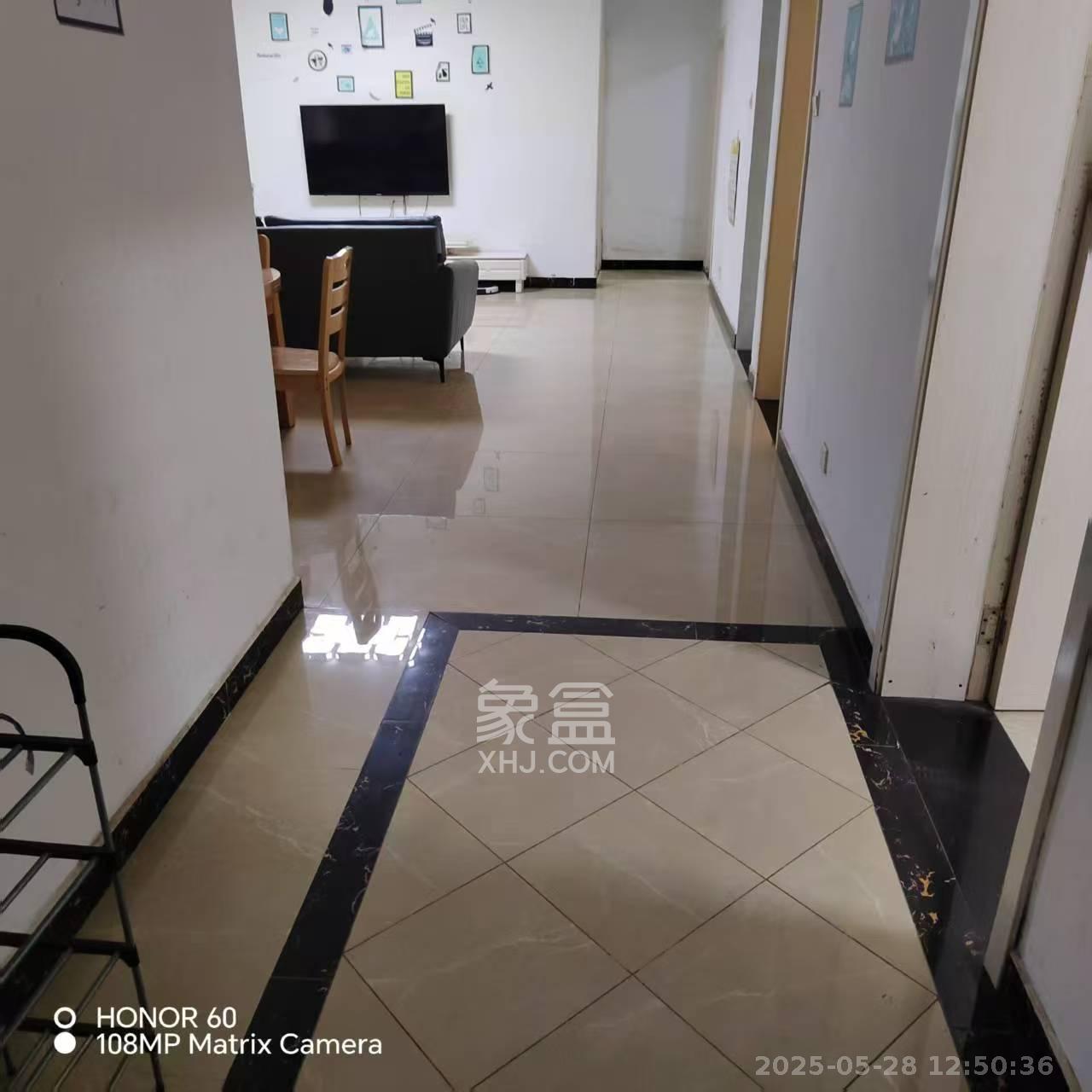 五矿紫湖香醍  4室2厅2卫   2200.00元/月室内图