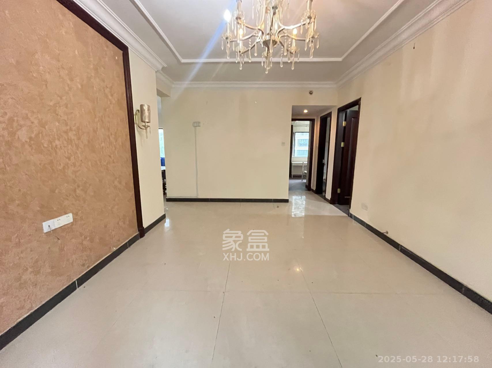 恒大雅苑 4室2厅2卫 2600.0元/月 恒大雅苑 4室2厅2卫 2600.0元/月室内图