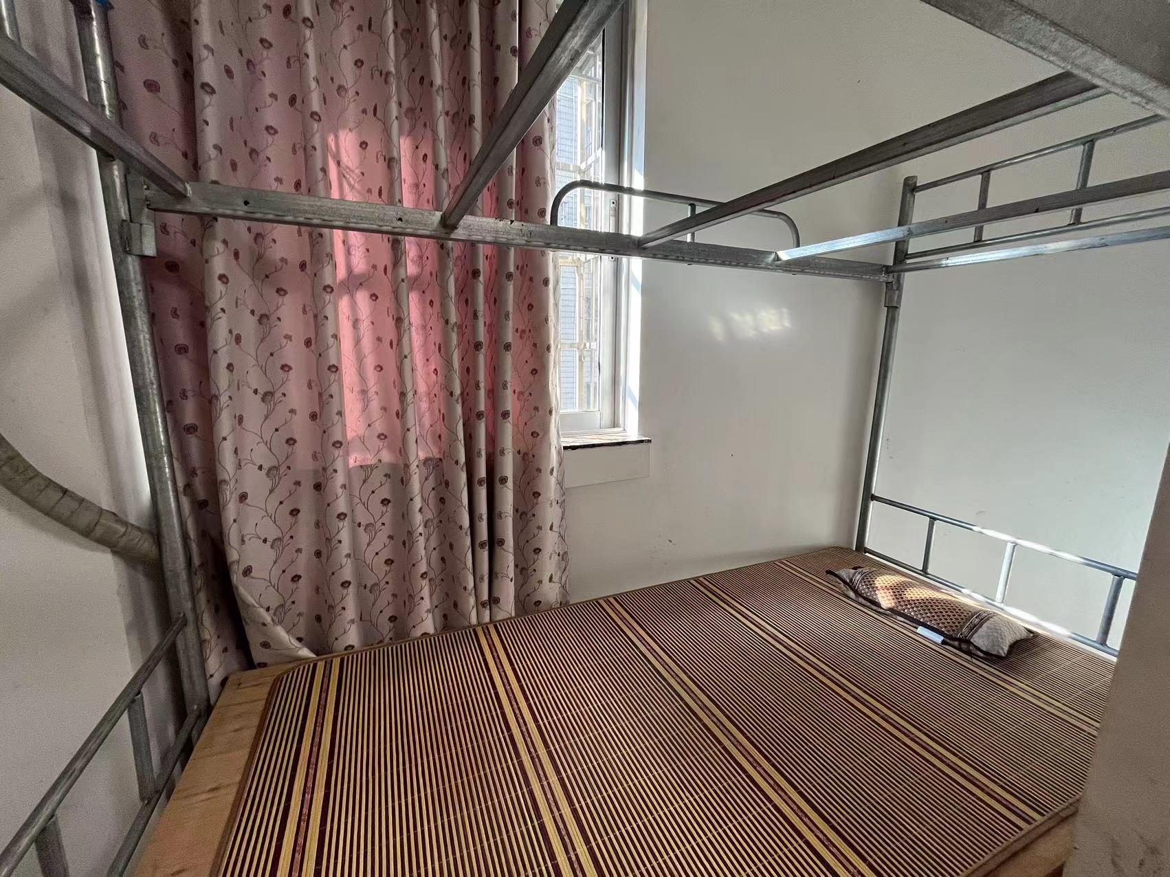 汉南大厦 2室2厅1卫 80.0万 汉南大厦 2室2厅1卫 80.0万室内图