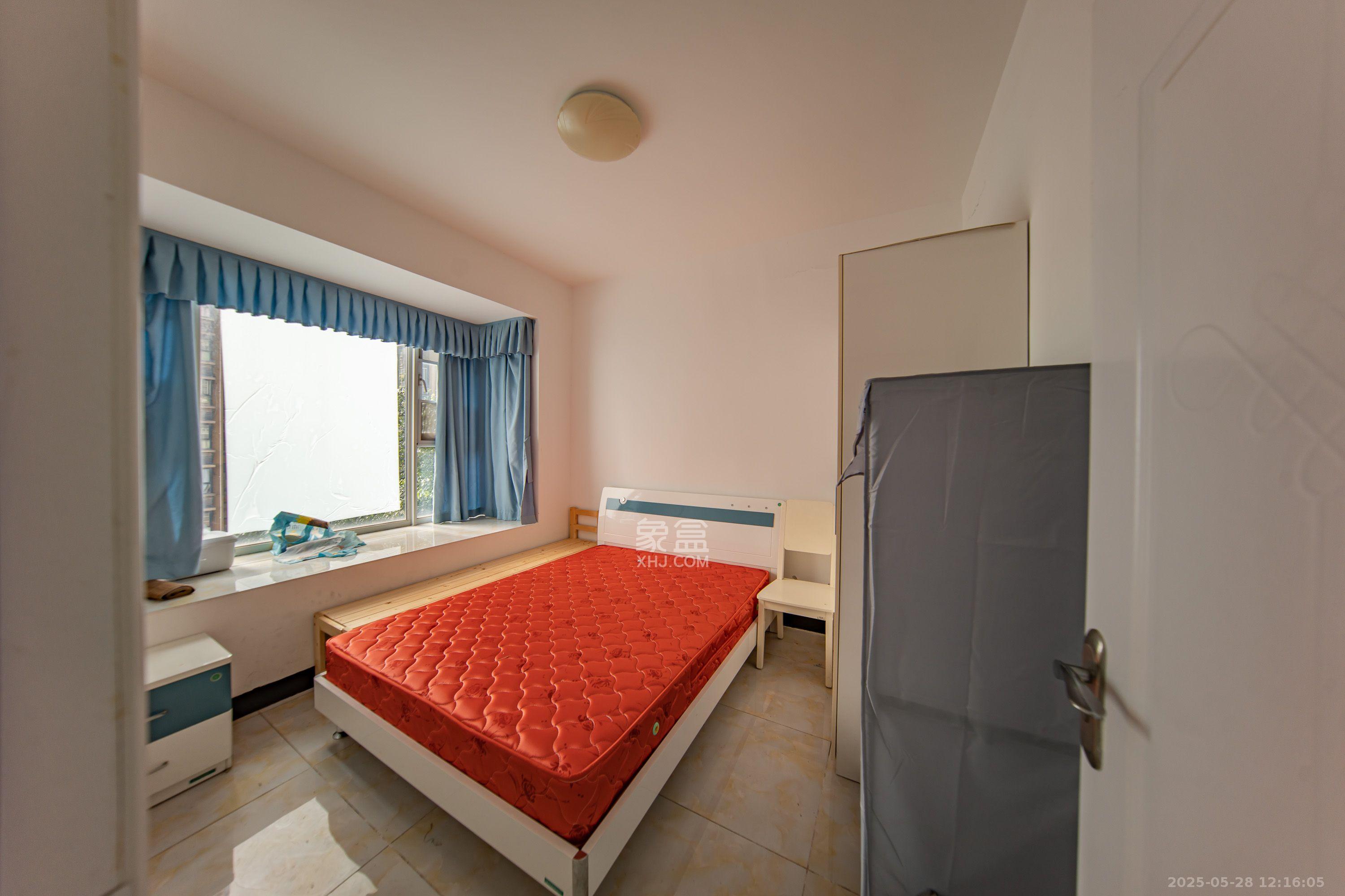 金鼎公园尚 1室2厅1卫 1600.0元/月 金鼎公园尚 1室2厅1卫 1600.0元/月室内图