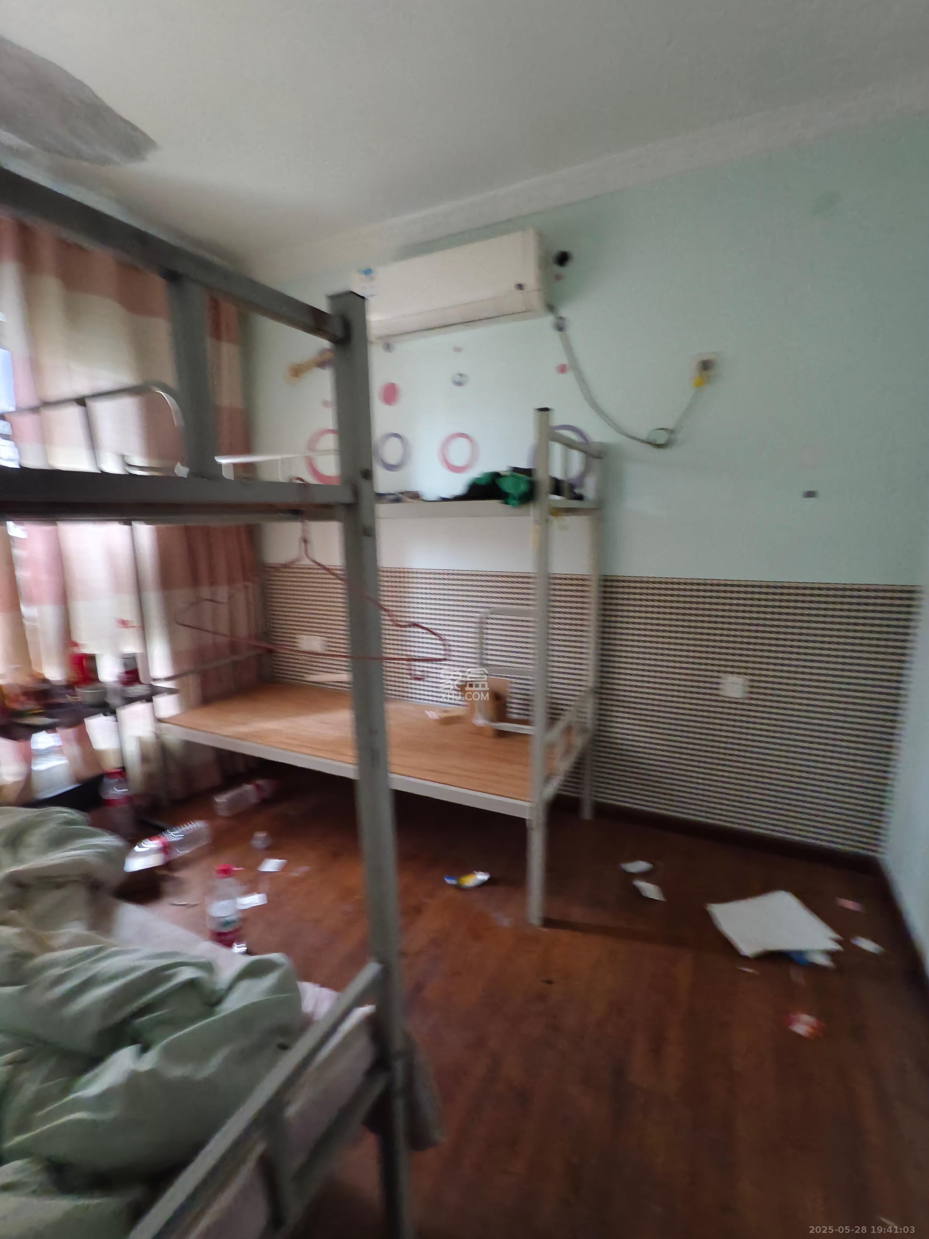 达美D6区  3室2厅1卫   2200.00元/月室内图