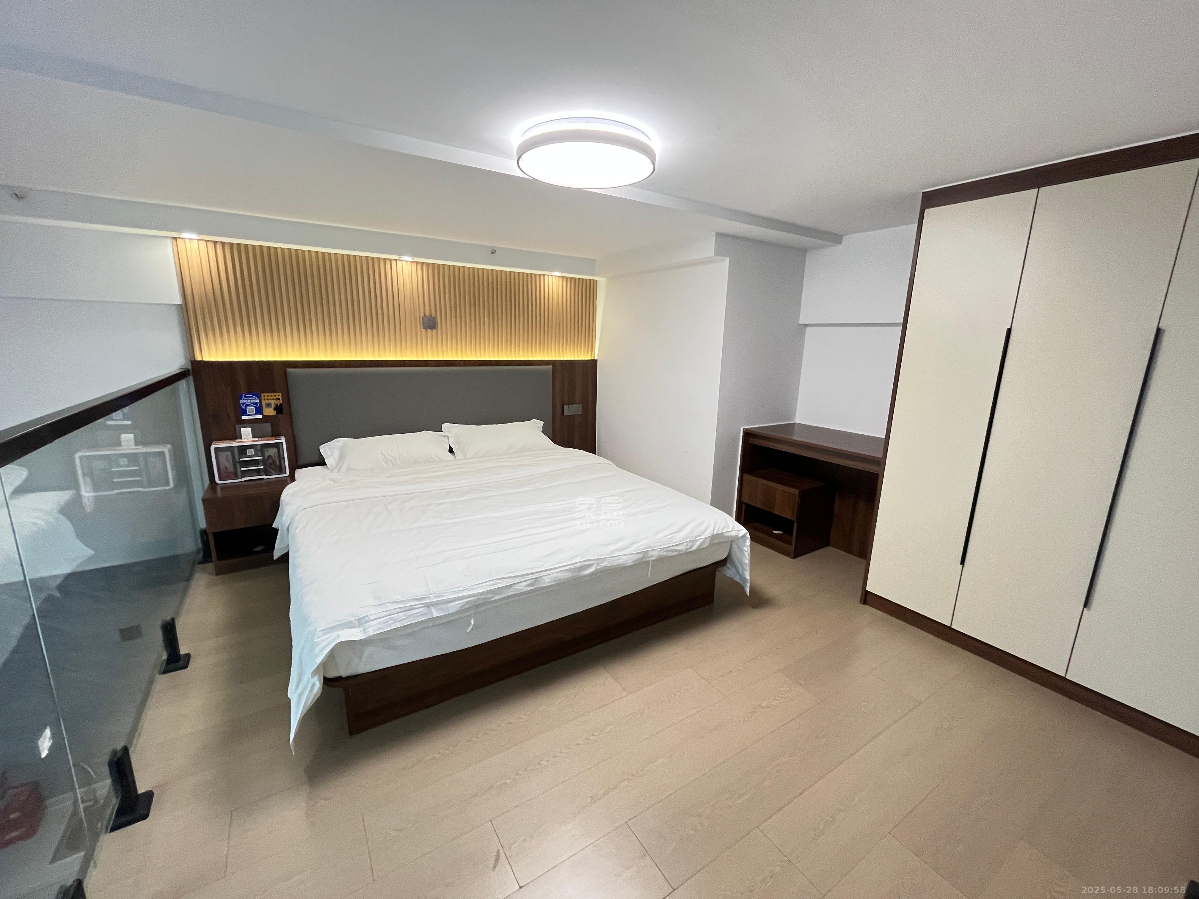 保利中环广场（保利中悦苑）  2室1厅1卫   2300.00元/月室内图