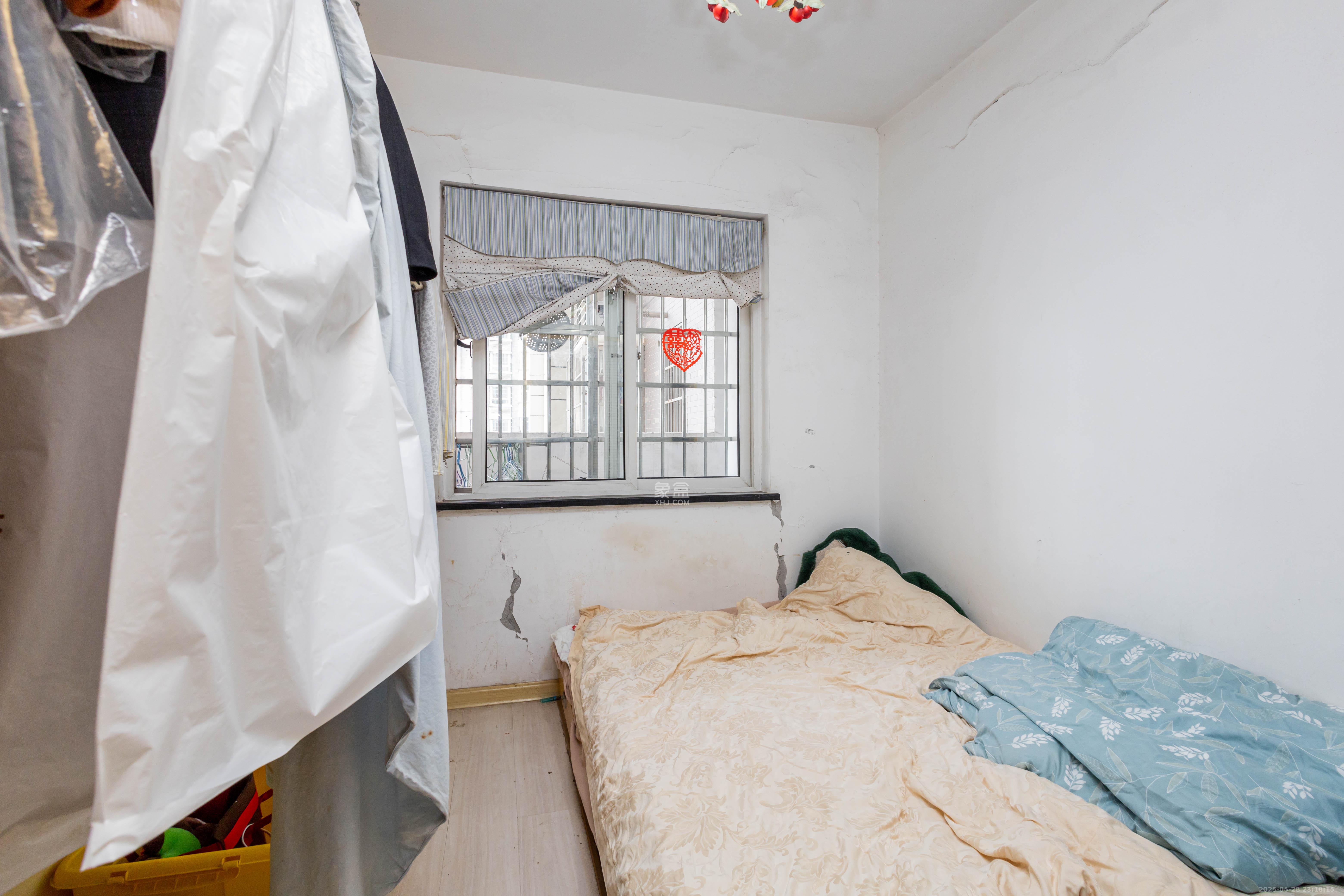 未来蜂巢 3室2厅2卫 61.8万 未来蜂巢 3室2厅2卫 61.8万卧室