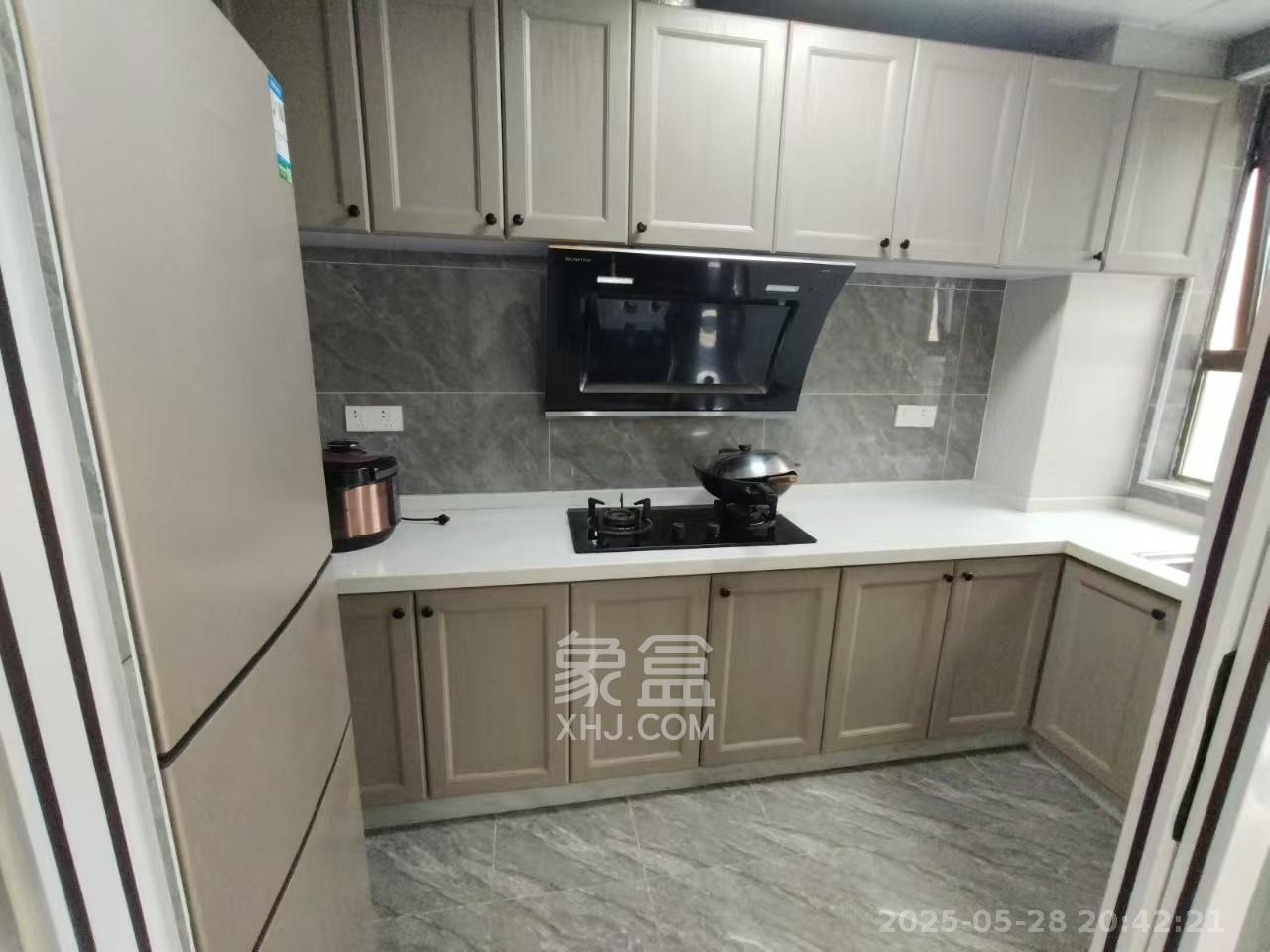 佳兆业云顶梅溪湖（佳兆业梅溪荟）  4室1厅2卫   2600.00元/月室内图