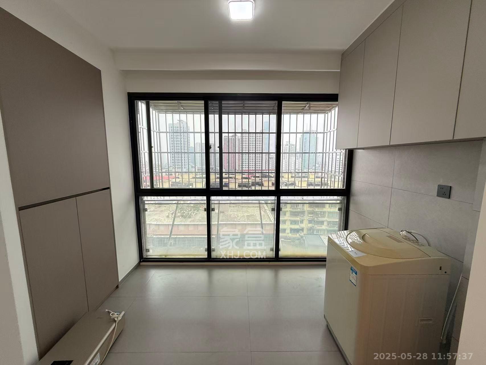 城市森林  1室1厅1卫   2500.00元/月室内图